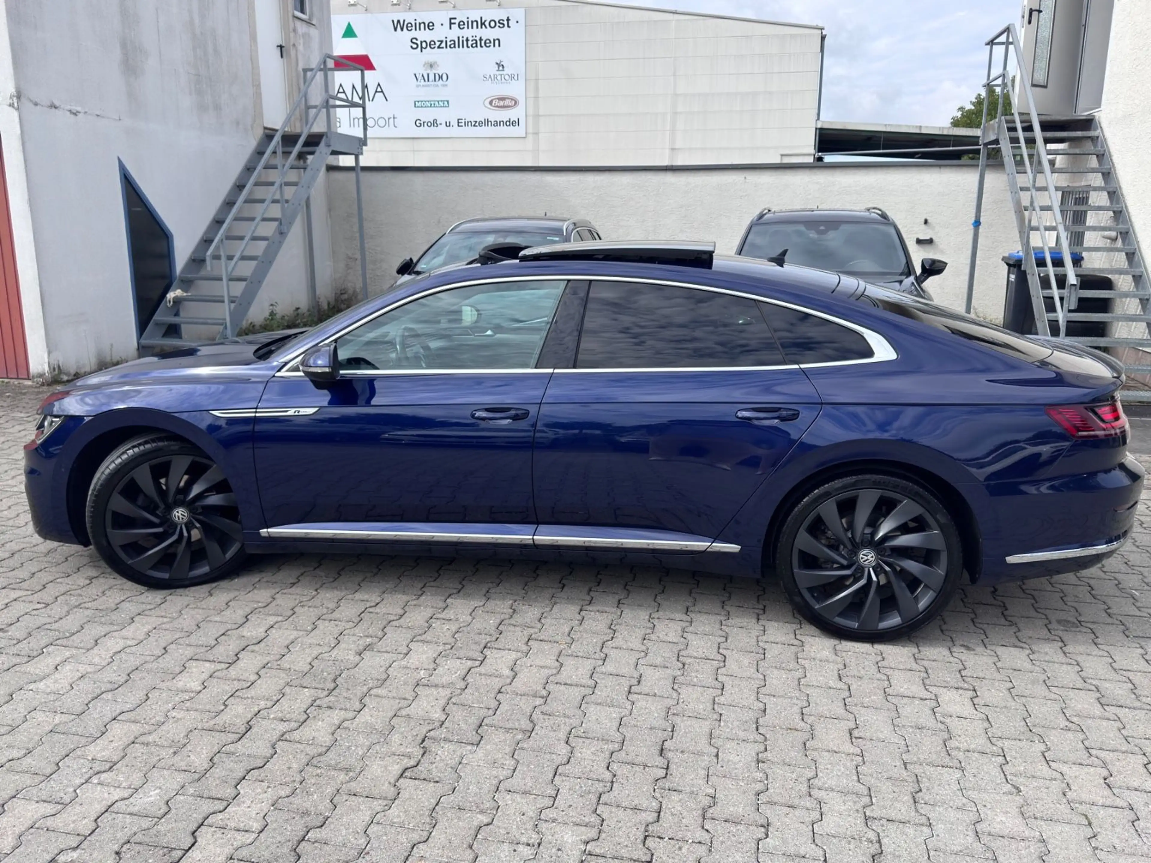 Volkswagen Arteon 2.0 Benzin Arteon R-Line/Panorama 20" DCC — photo 7