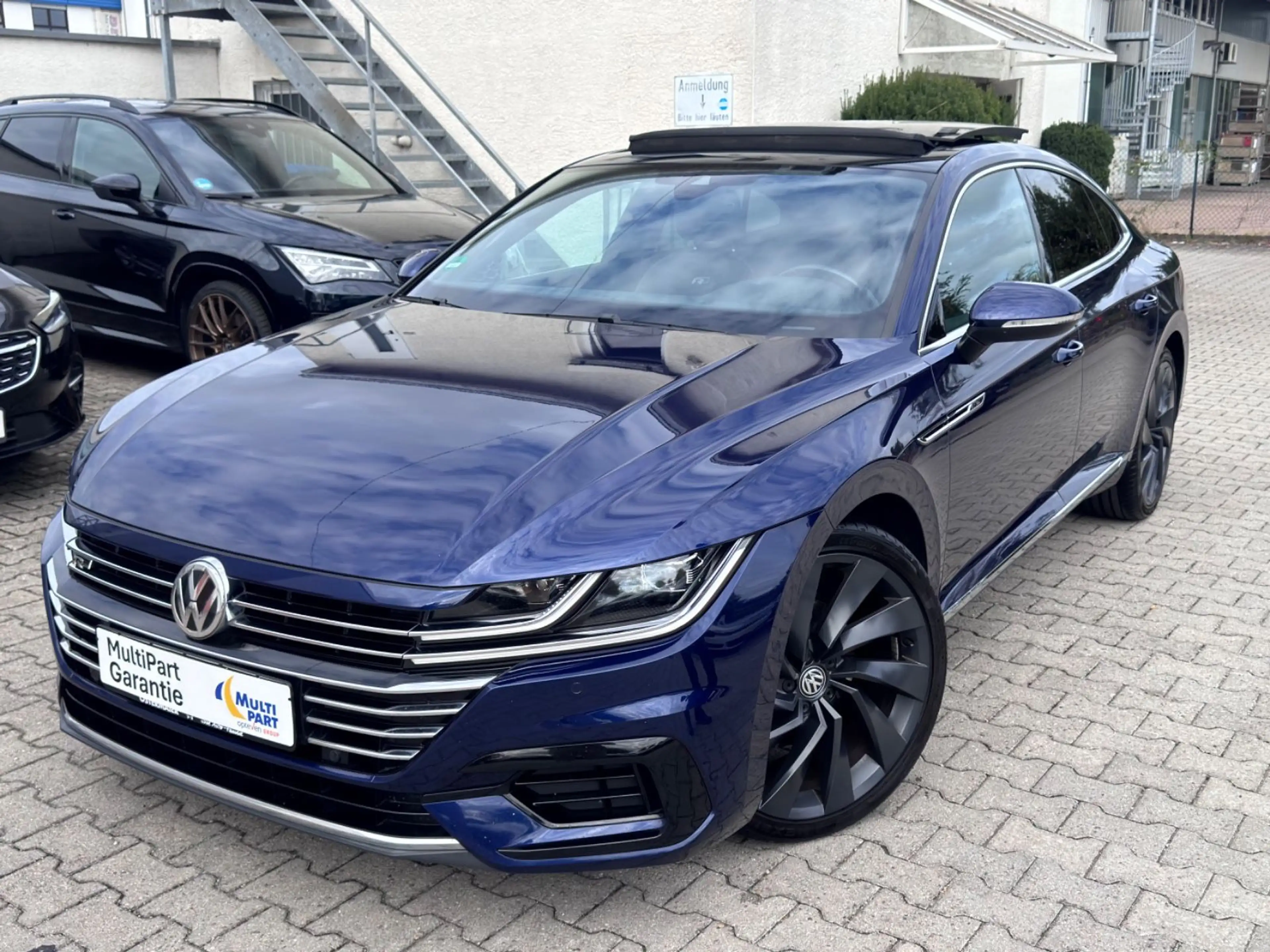 Volkswagen Arteon 2.0 Benzin Arteon R-Line/Panorama 20" DCC — photo 4