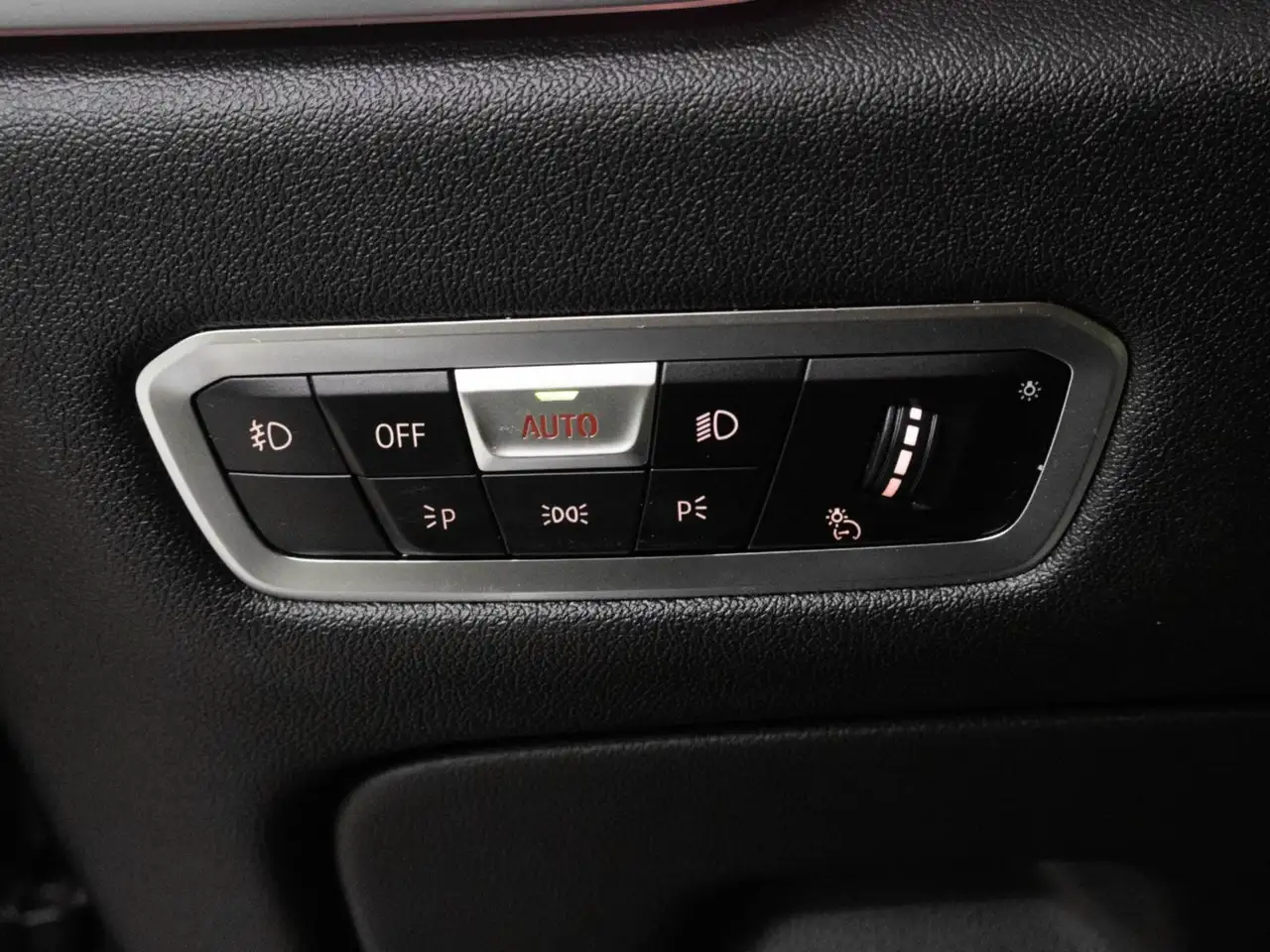 BMW X5 снимка BMW X5