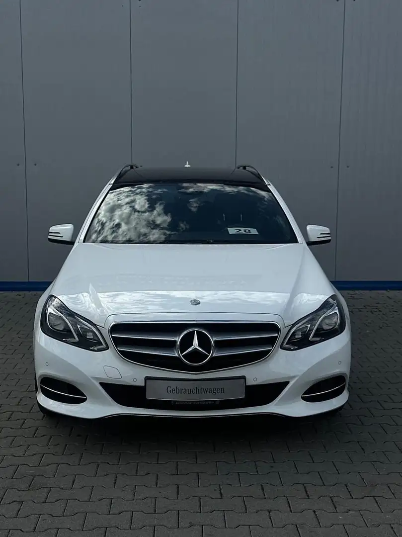 Mercedes-Benz E 200 T AVANTGARDE 7G-TRONIC NAVI LED IHC+ PDC Weiß - 2