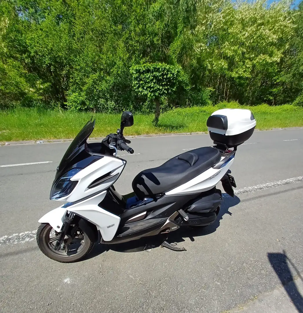 Kymco K-XCT 125 Wit - 1