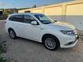 Mitsubishi Outlander Outlander 2,4 PHEV Diamond Connect Diamond Connect Weiß - thumbnail 3