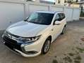 Mitsubishi Outlander Outlander 2,4 PHEV Diamond Connect Diamond Connect Weiß - thumbnail 1