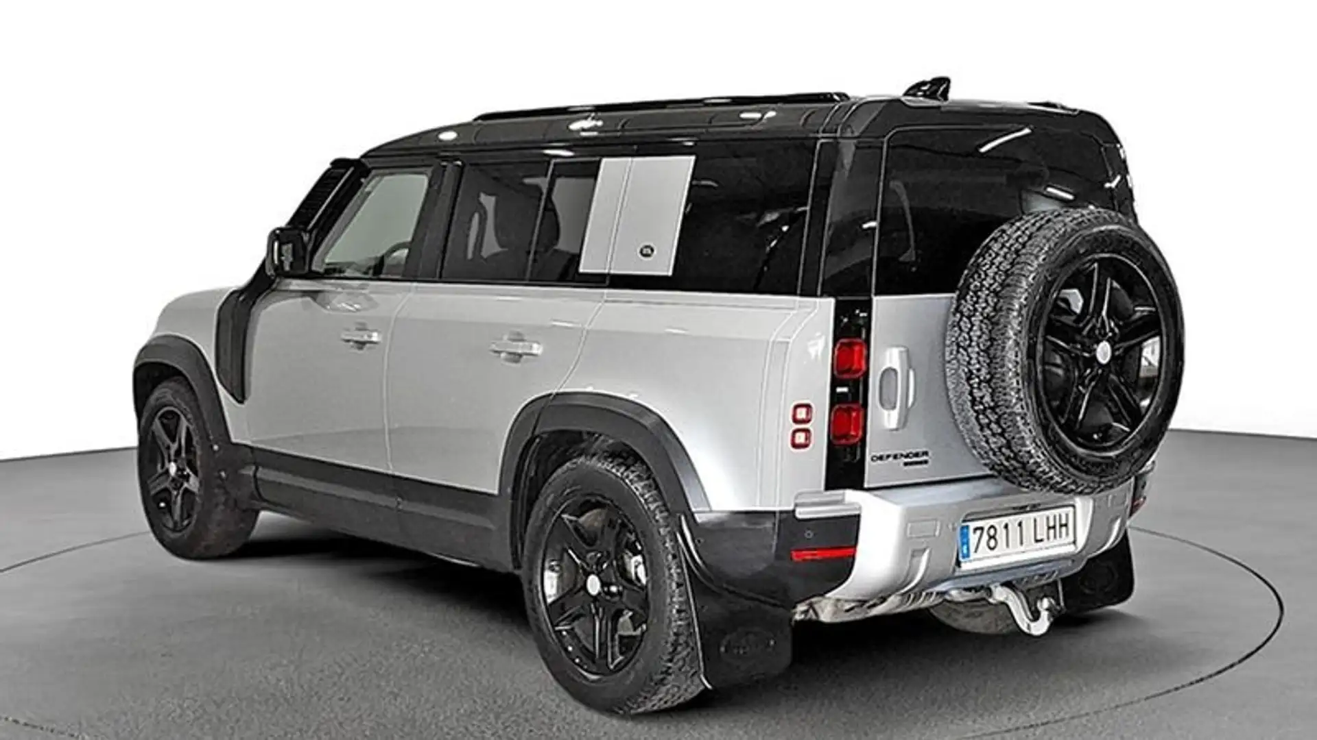 Land Rover Defender SD4  177 kW / 241 CV - 2