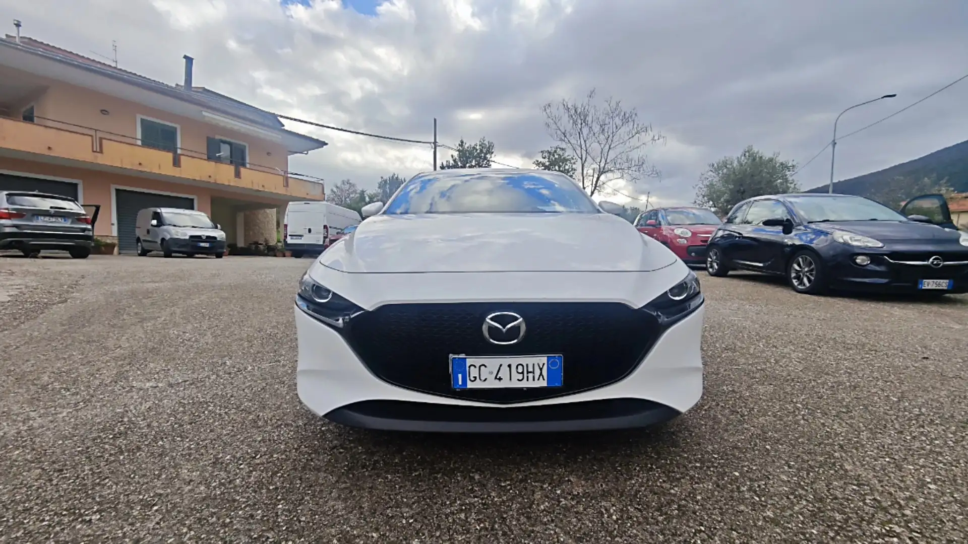 Mazda 3 5p 1.8 Exclusive - 2