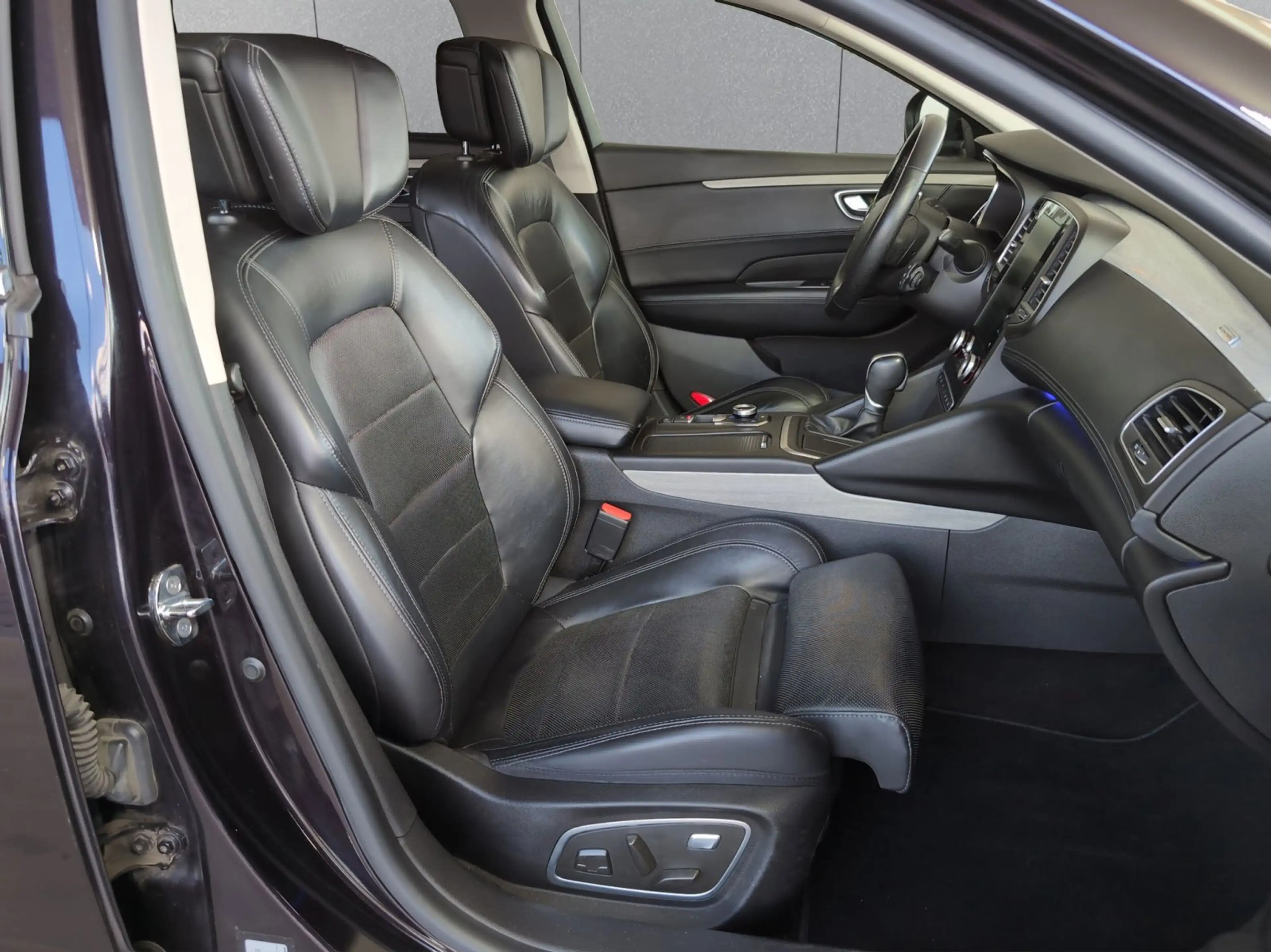 Renault Talisman GT 1.6 dCi 4Control Initiale Paris/AHK/Allradl. — photo 6