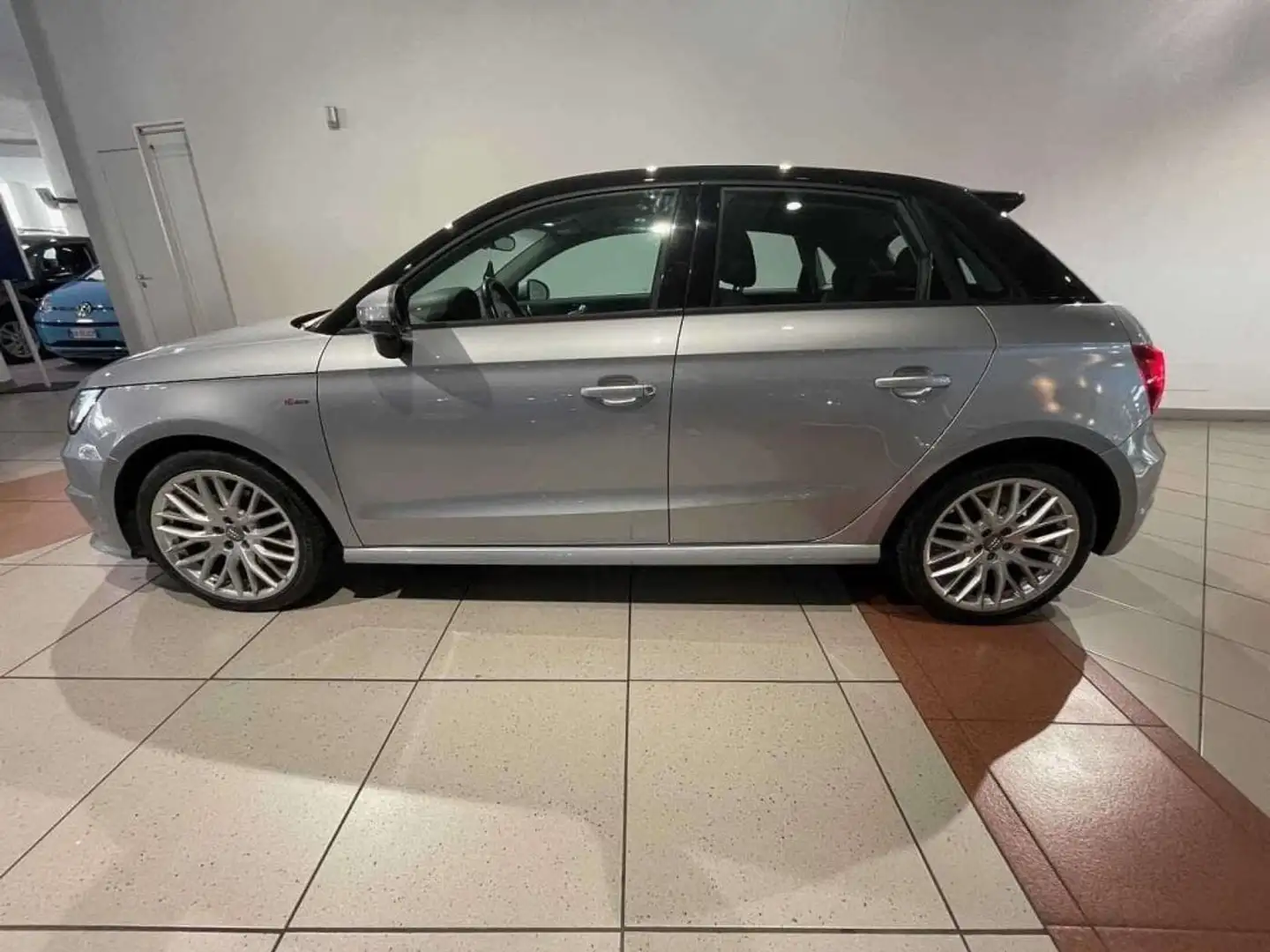 Audi A1 /S1 1.4 TFSI 125 CV SLine Argento - 2