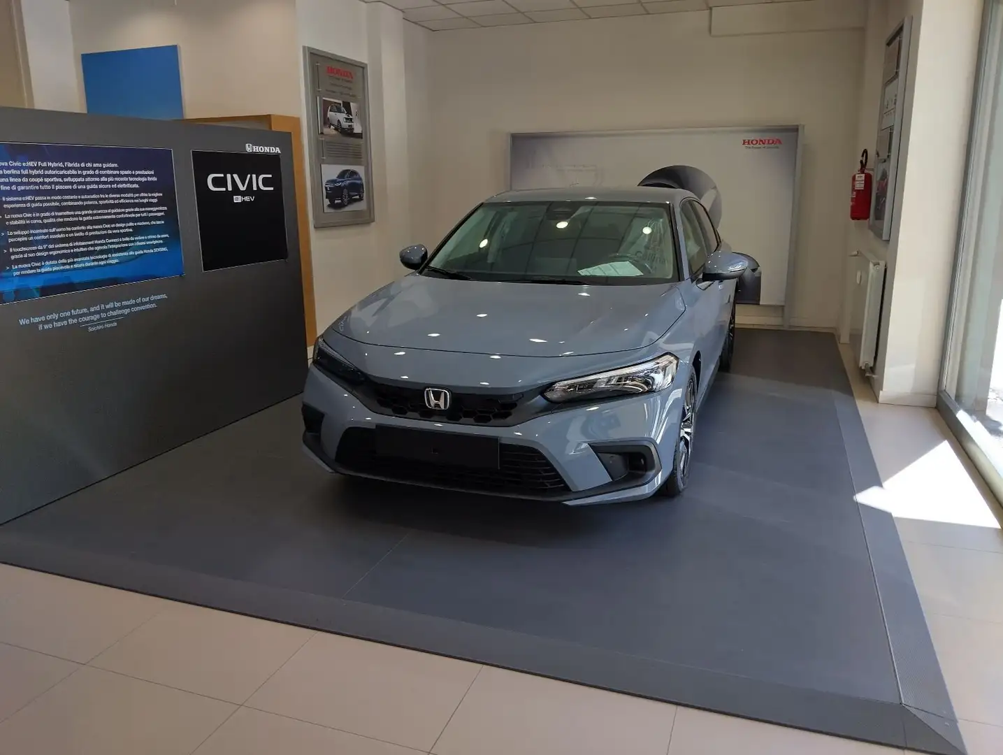 Honda Civic 2.0 Hev eCVT Elegance Grijs - 2