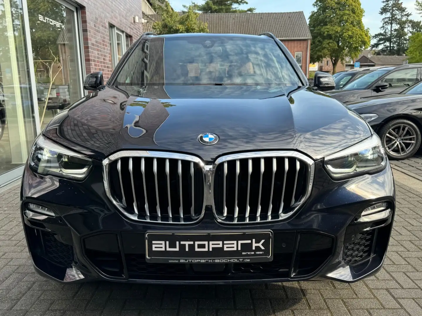 BMW X5 xDrive 45e M Sport HUD ACC HiFi Luft AHK 8xLM Schwarz - 2
