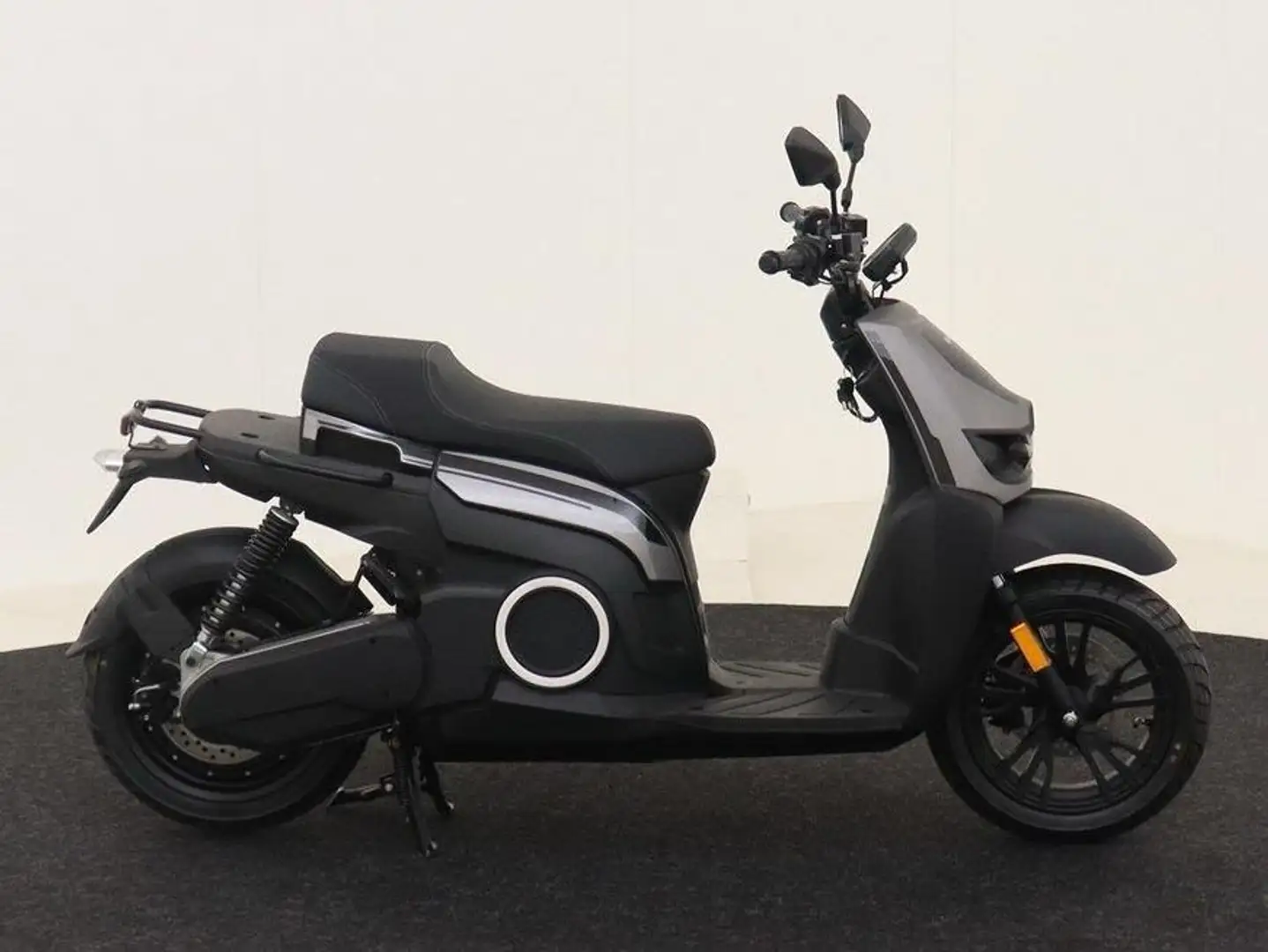 Silence S02 NEW / BTW-VAT-TVA / Incl. BATTERY Gris - 2