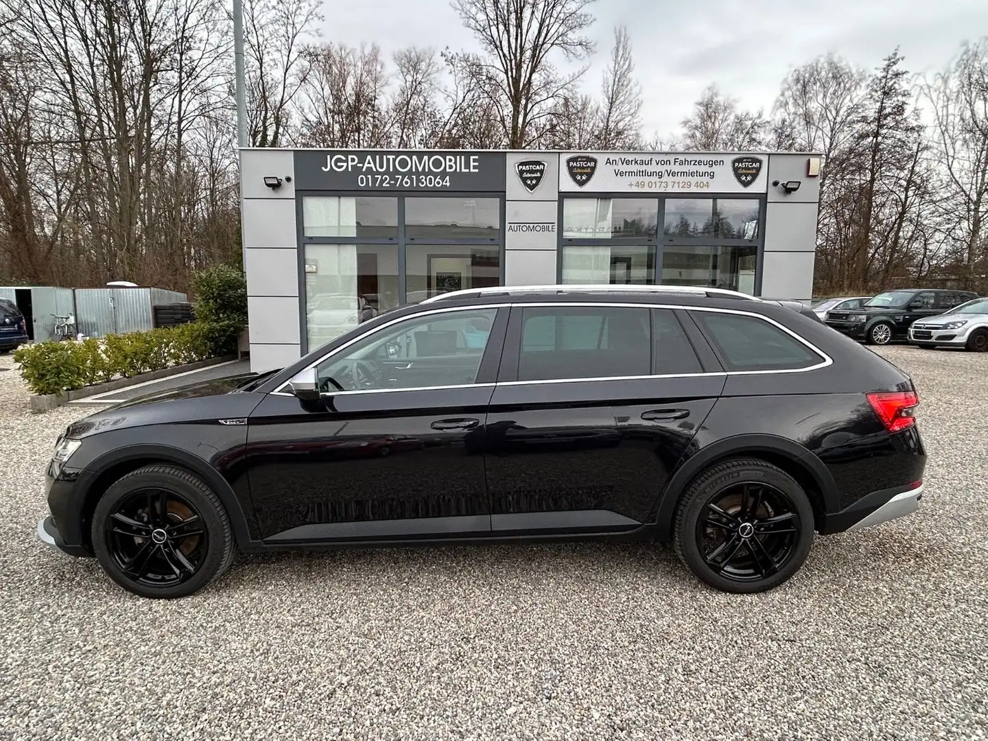 Skoda Superb Scout 4x4 - Kamera Schwarz - 2