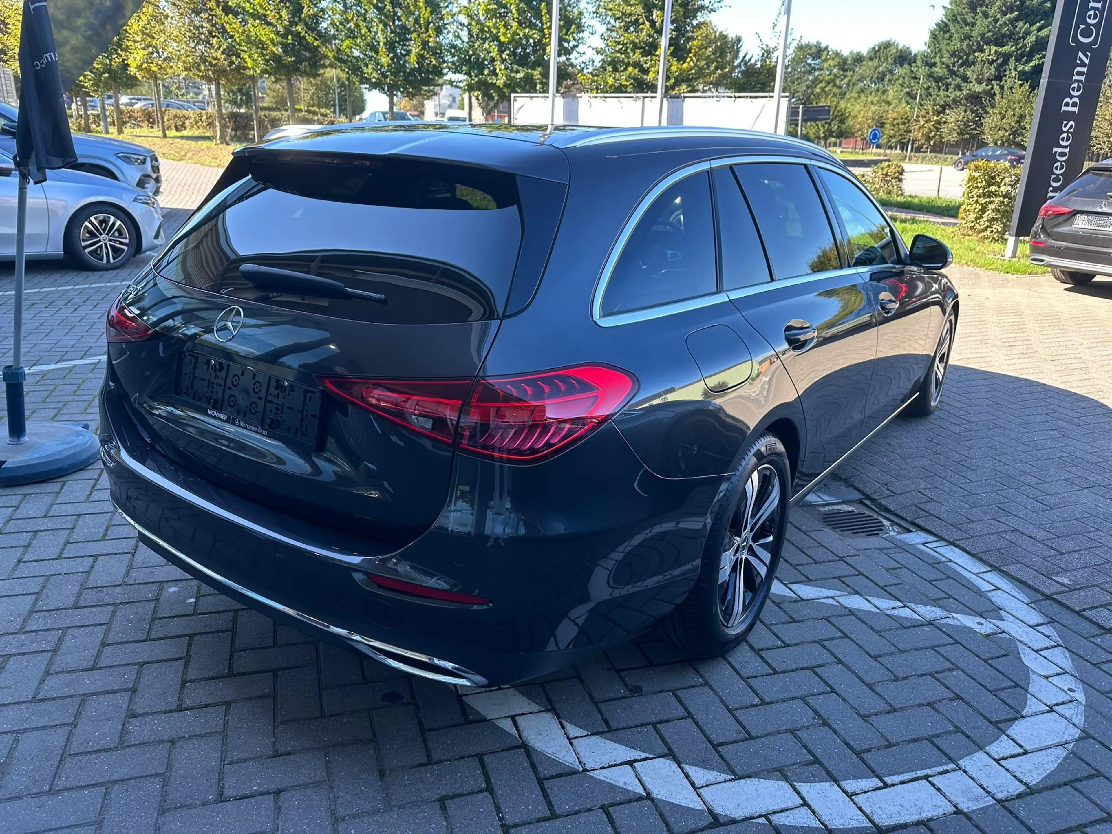 Mercedes-Benz C 180 Break C Business Line — photo 5