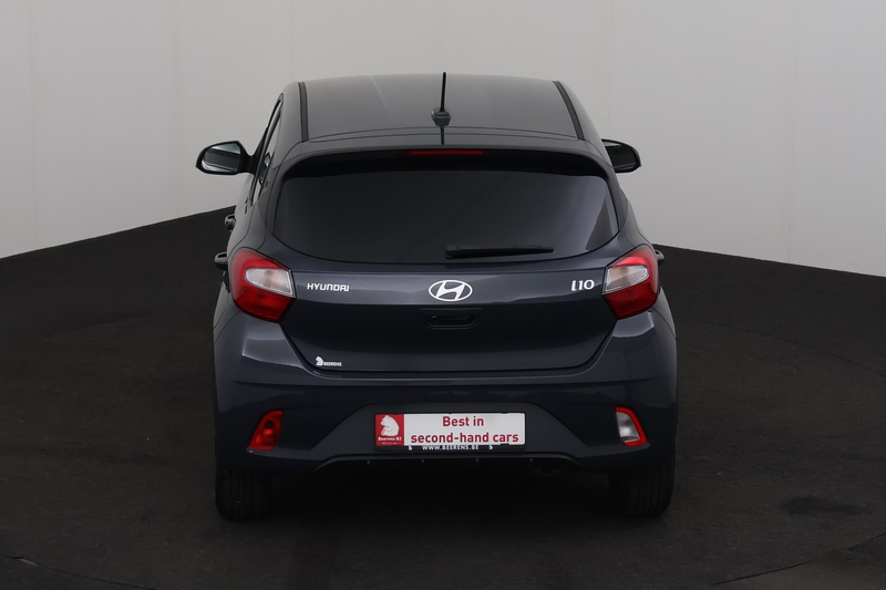 Hyundai i10 1.0 i + GPS + CARPLAY + CAMERA + PDC + CRUISE + AL — photo 6