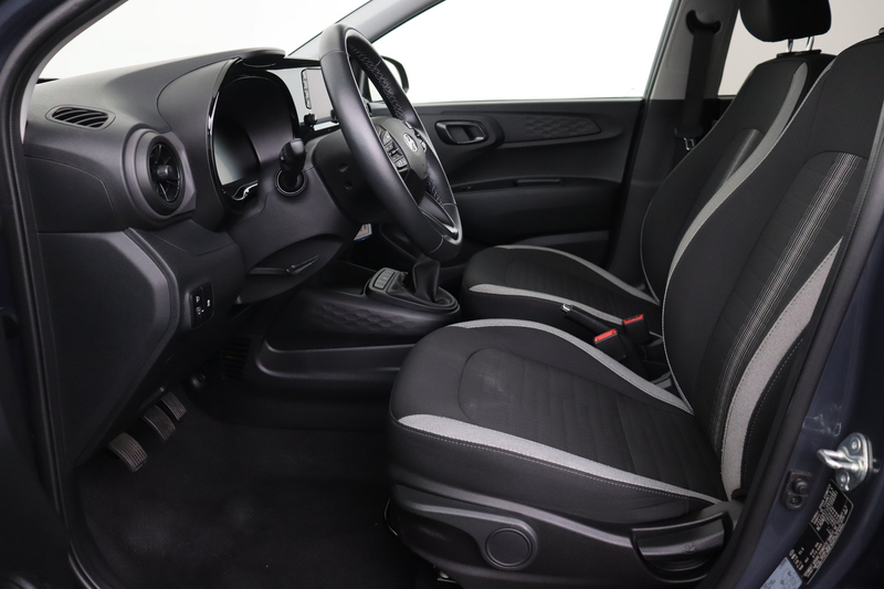 Hyundai i10 1.0 i + GPS + CARPLAY + CAMERA + PDC + CRUISE + AL — photo 10