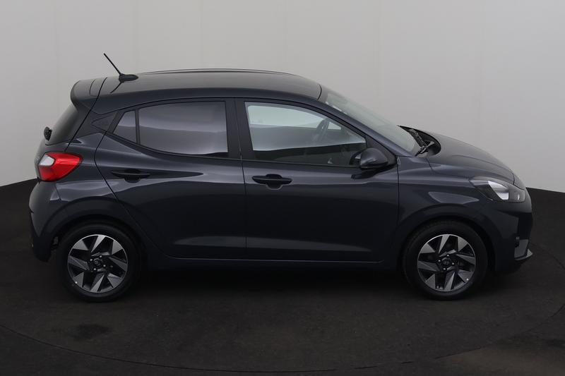 Hyundai i10 1.0 i + GPS + CARPLAY + CAMERA + PDC + CRUISE + AL — photo 5