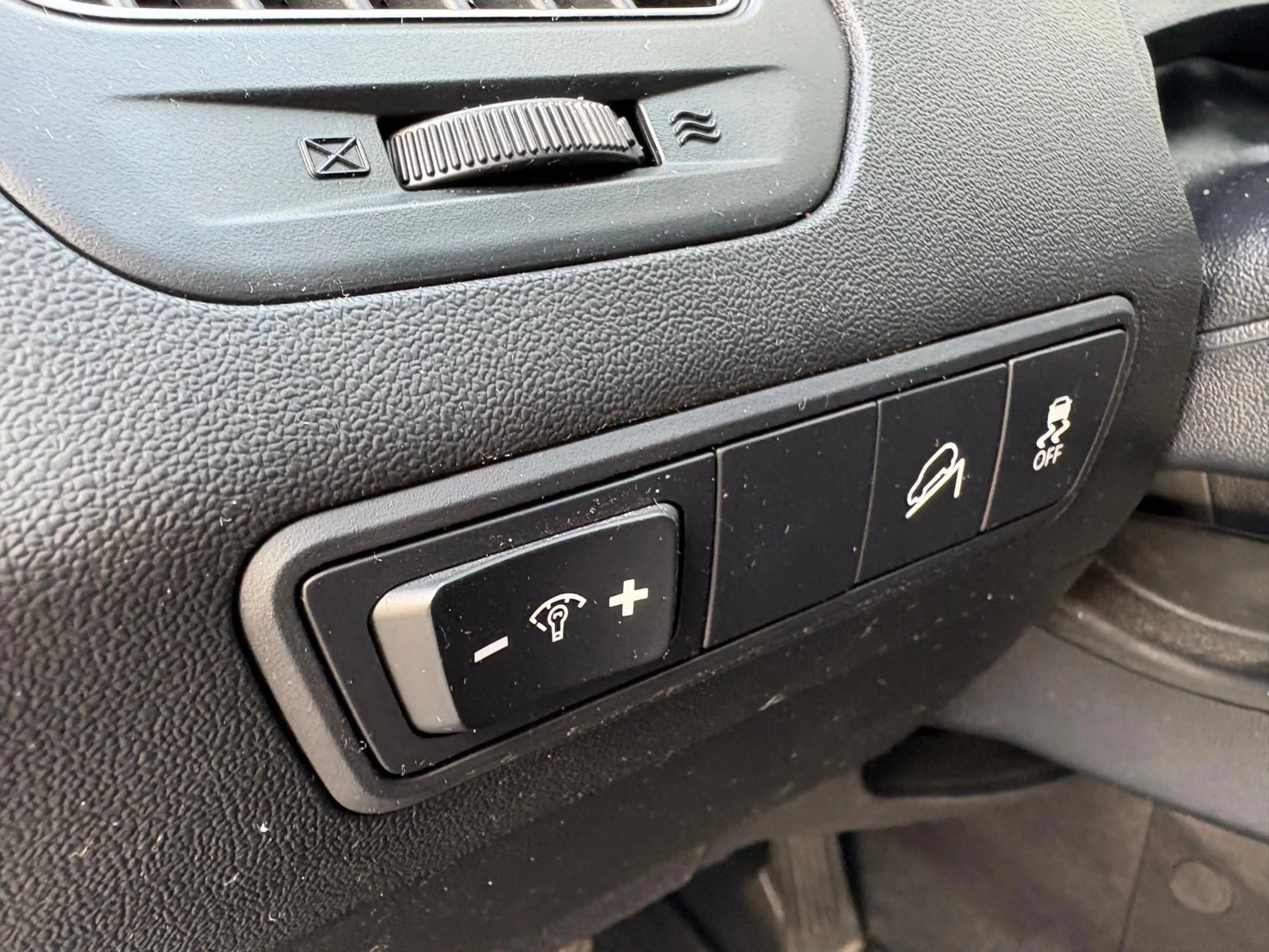 Hyundai iX35 1.6i GDI i-Motion Trekhaak/Parkeerhulp/Cruise-cont — photo 25