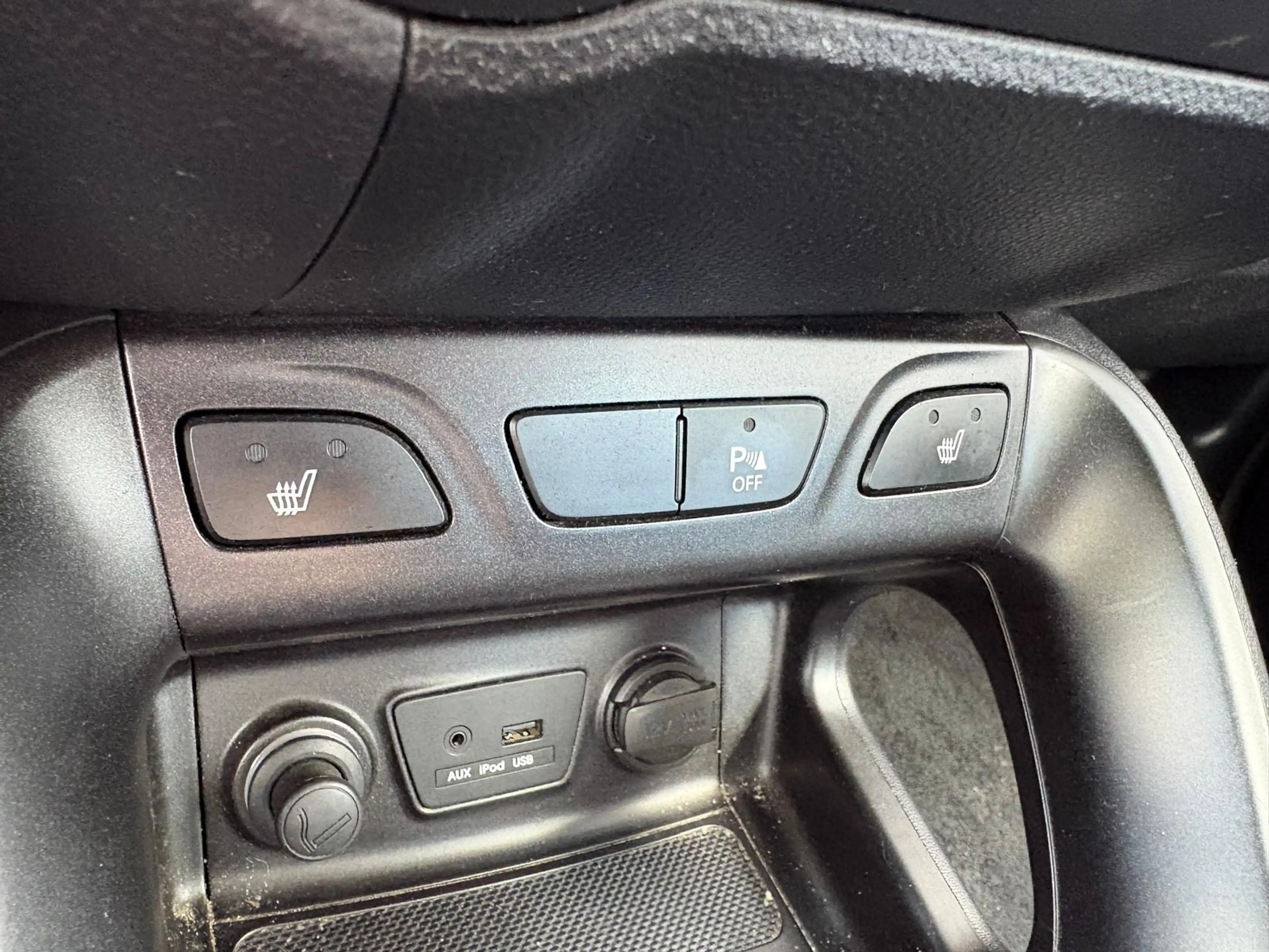 Hyundai iX35 1.6i GDI i-Motion Trekhaak/Parkeerhulp/Cruise-cont — photo 23