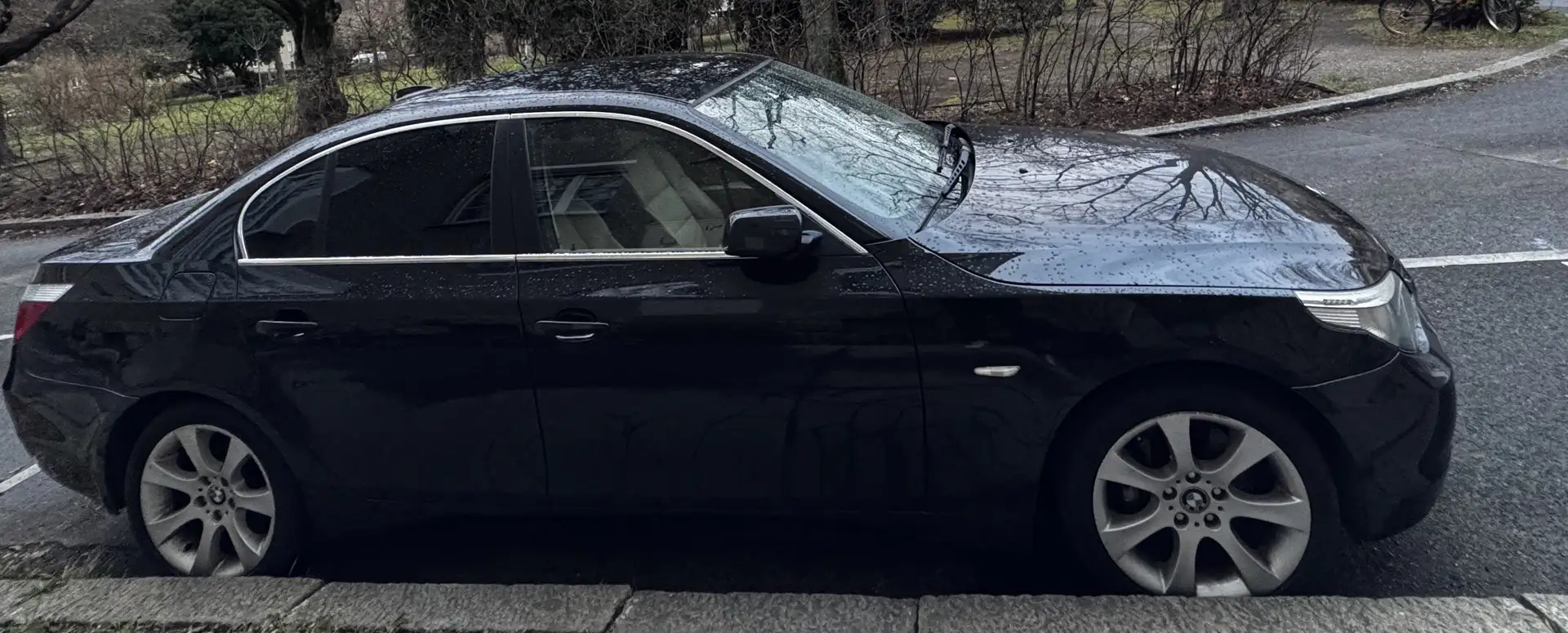 BMW 530 530xi Österreich-Paket Aut. Österreich-Paket Schwarz - 1