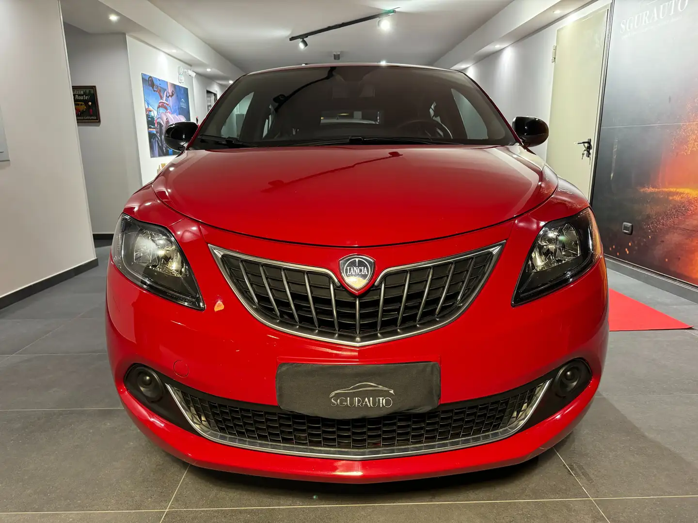 Lancia Ypsilon 1.0 FIREFLY HYBRID GOLD 2022 Rosso - 2