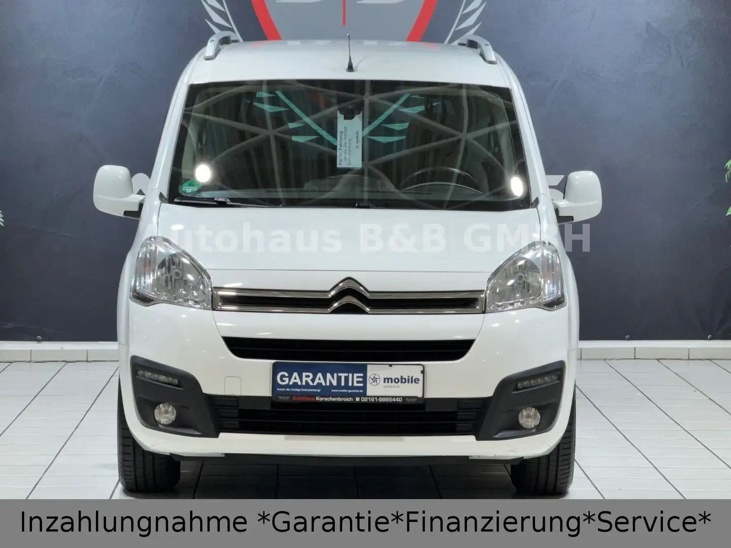 Citroen Berlingo Kombi Selection*Automatik*Tempo*PDC*AHK Weiß - 2