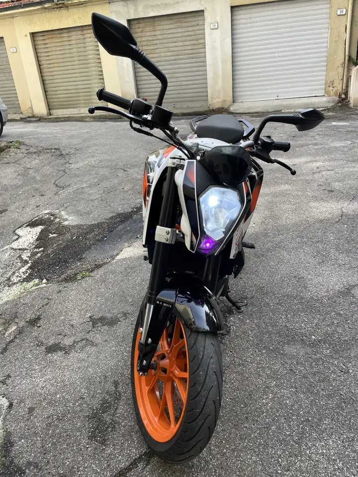 KTM 390 Duke