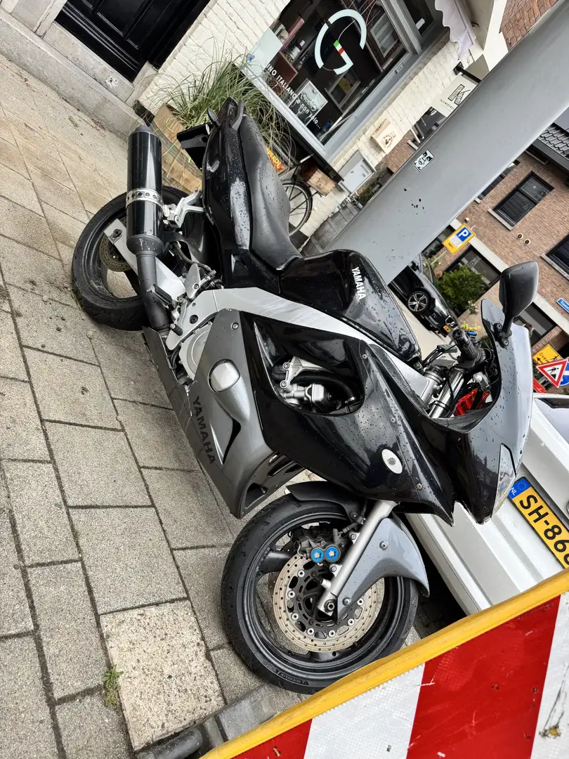 Yamaha YZF 600 yamaha yzf 600 tundercat - 1