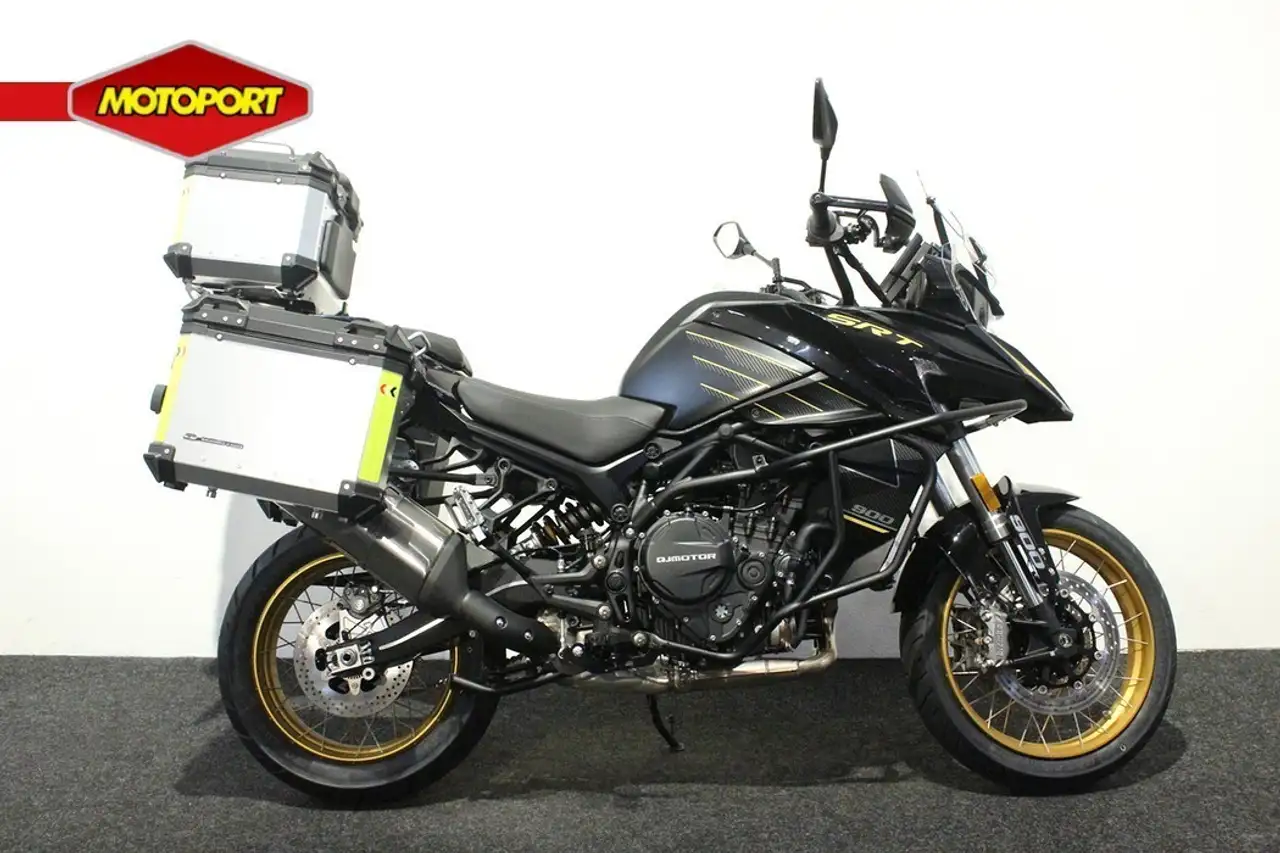 QJ Motor SRT 900 SX