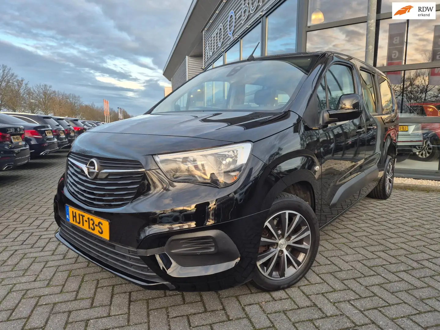 Opel Combo Life 1.2 Turbo Edition | Actieprijs| 7 Persoons | Dubbe Noir - 1