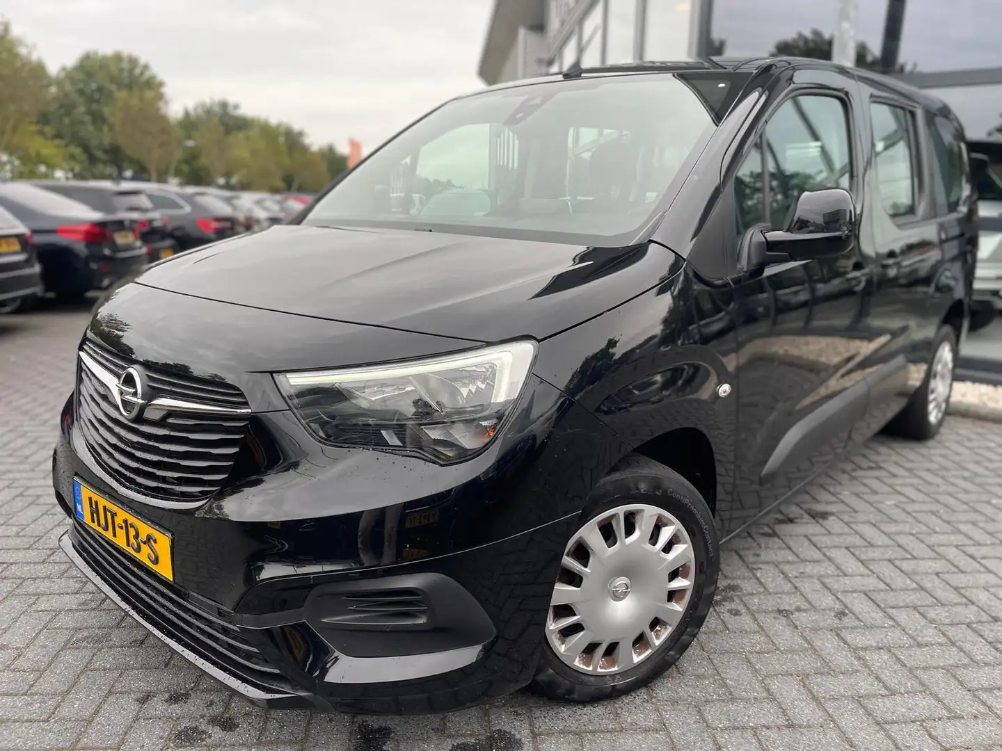 Opel Combo Life 1.2 Turbo Edition | Actieprijs| 7 Persoons | Dubbe Zwart - 2
