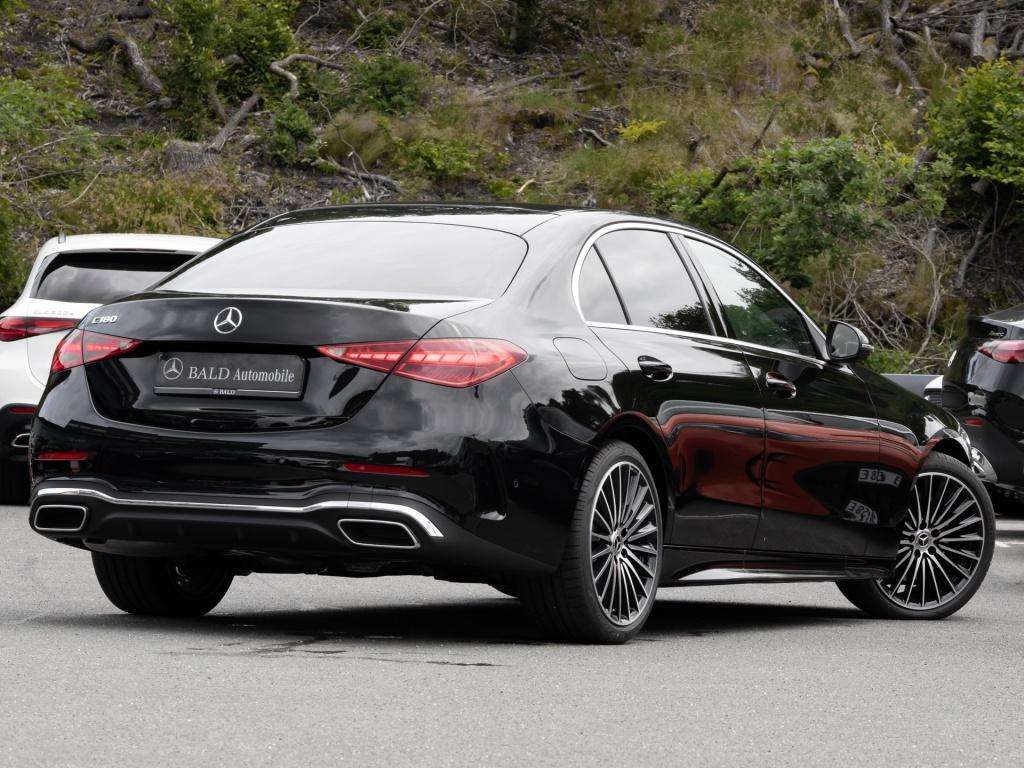 Mercedes-Benz C 180