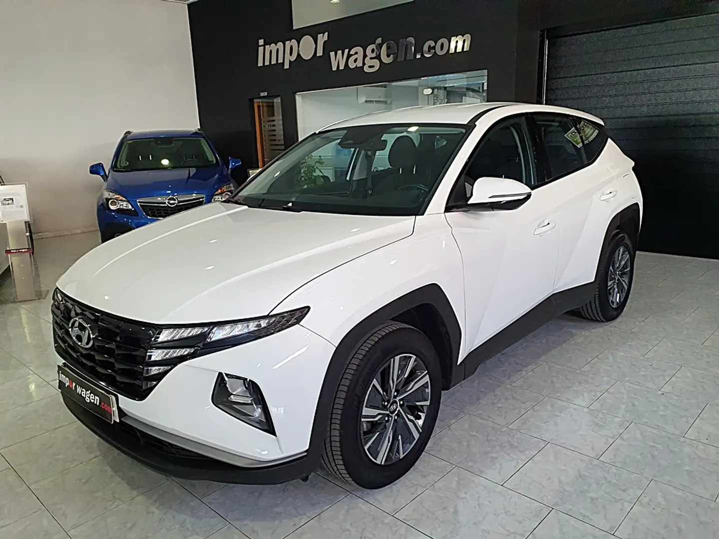 Hyundai TUCSON 1.6 TGDI Klass 4x2 Blanco - 1