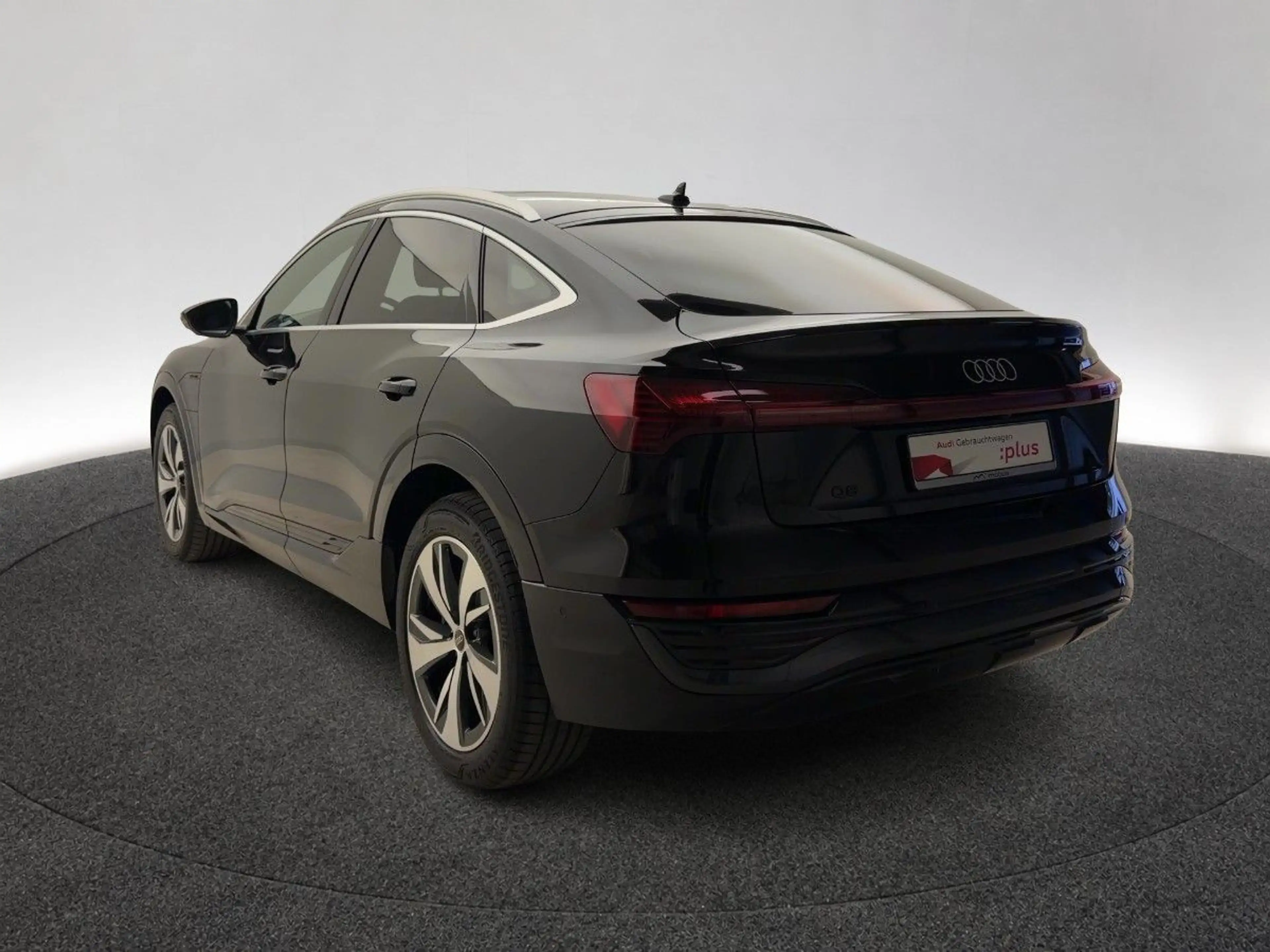 Audi Q8 e-tron Q8 e-tron Sportback 55 QUA*MATRIX*PANO*AHK*HUD* — photo 3