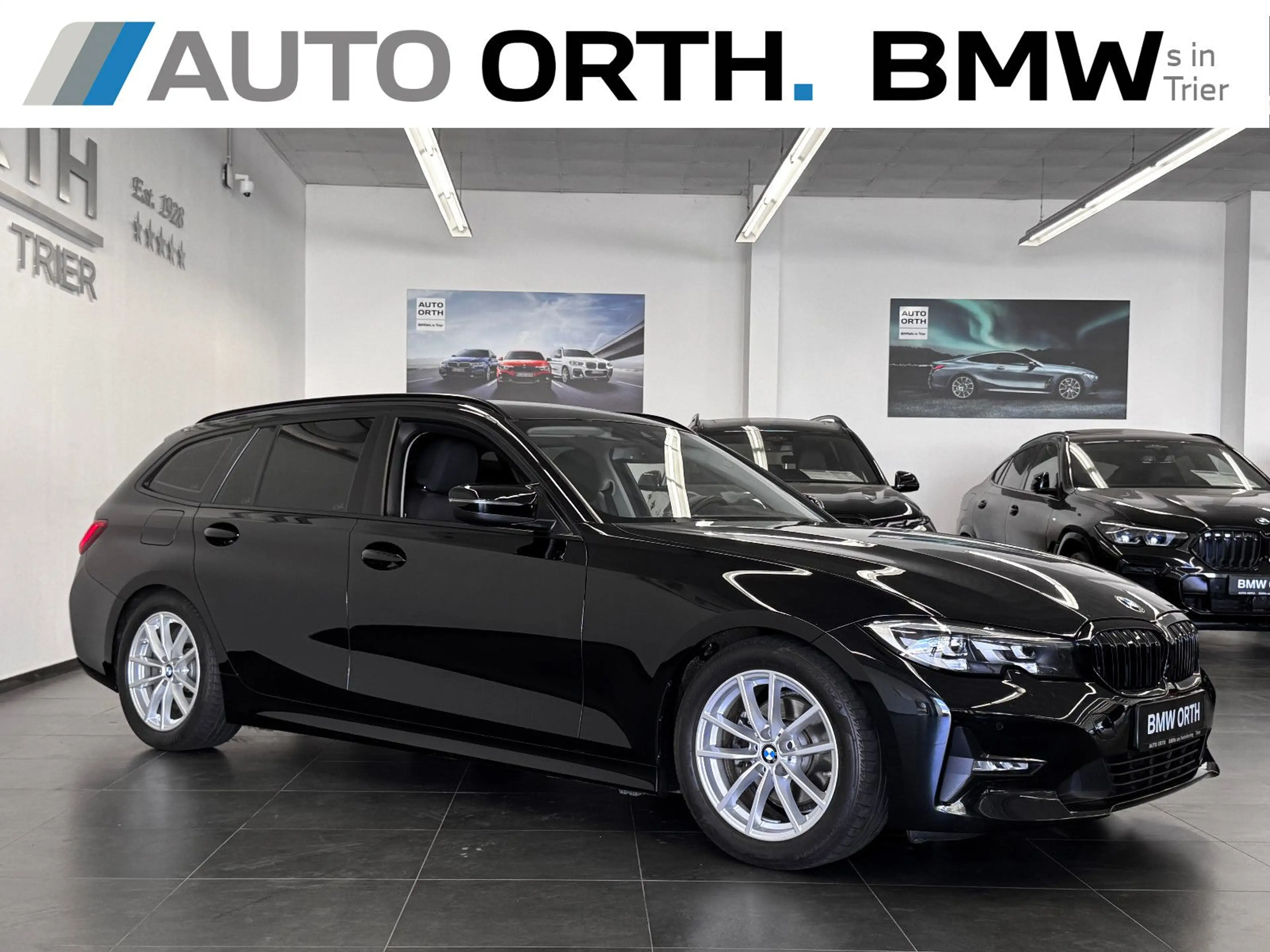 BMW 320 d Touring AUTOM. LC+ LED SIHZ PDC TEMPO AHK — photo 3