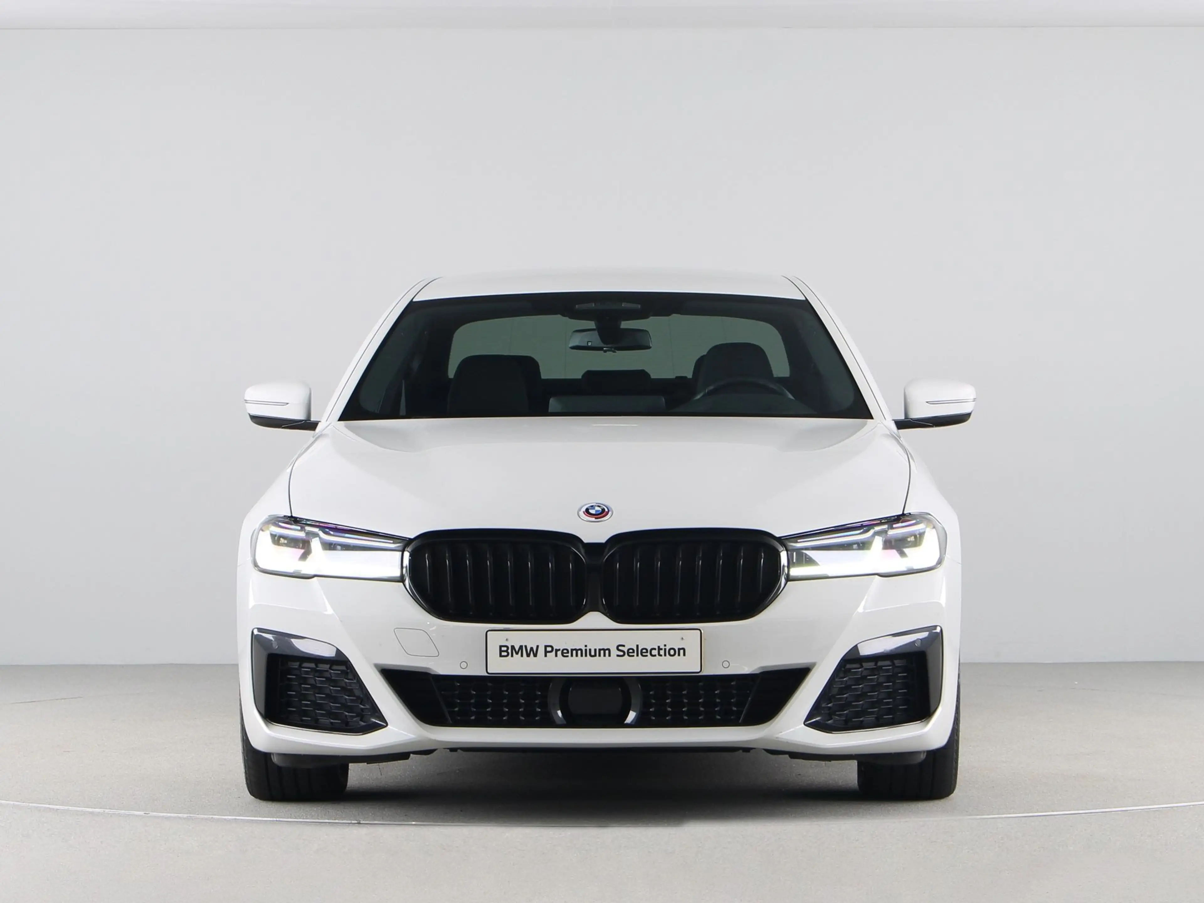 BMW 545 5 Serie 545e xDrive High Executive M-Sport — photo 6