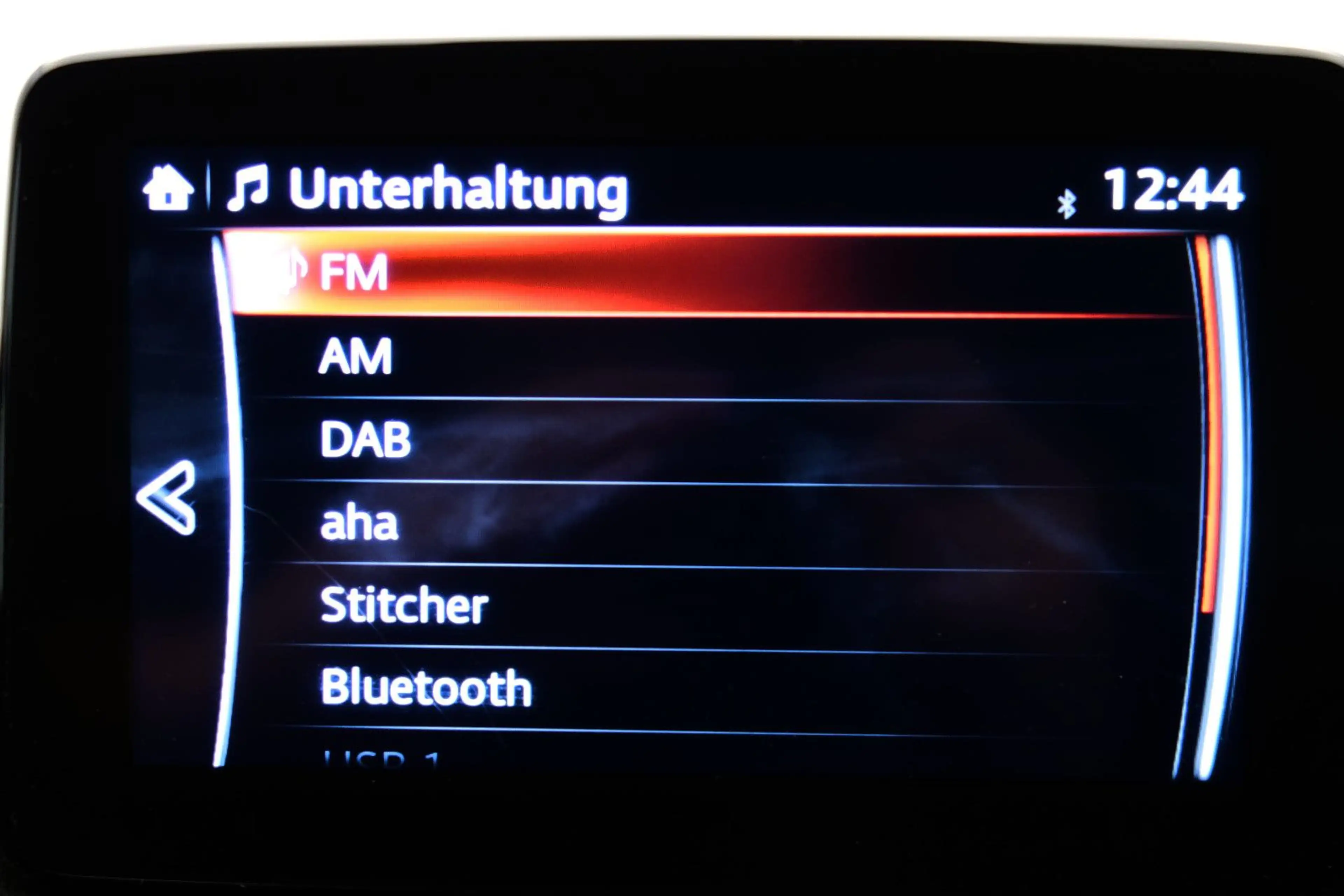 Mazda 2 Lim. *EXCLUSIVE-LINE* SITZHZG+NAVI+TEMPOMAT+ — photo 22