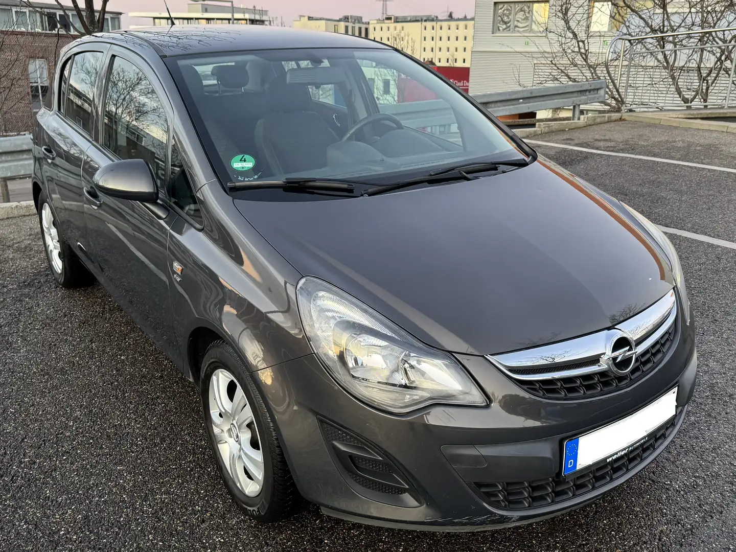 Opel Corsa 1.4 16V Energy TÜV NEU Grau - 1