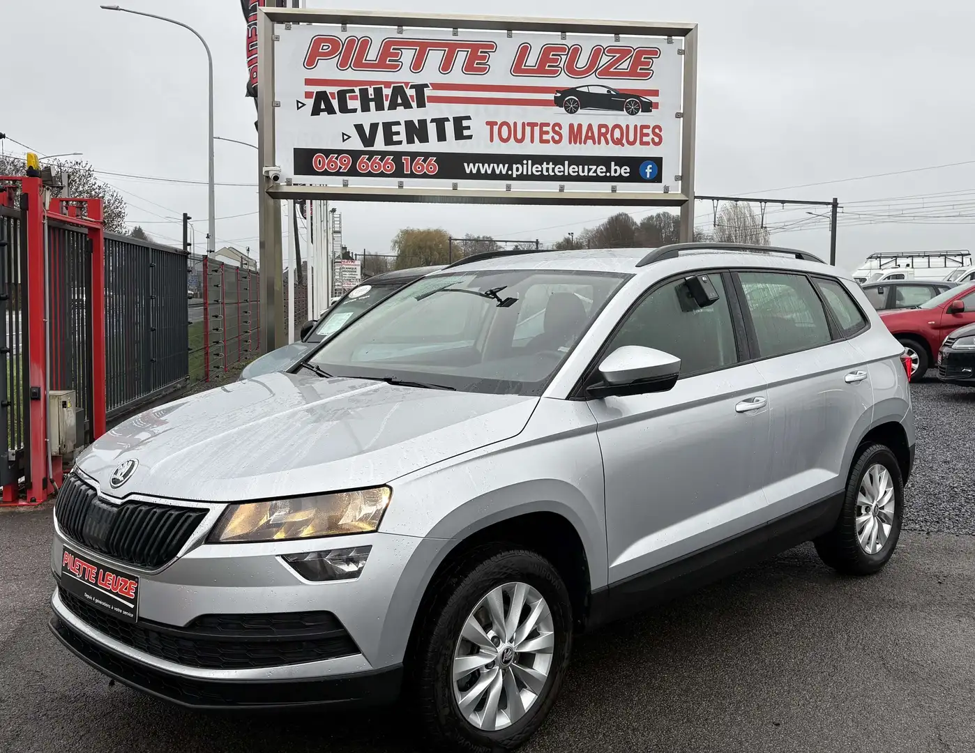 Skoda Karoq Karoq 1.0 TSI Active Grijs - 1