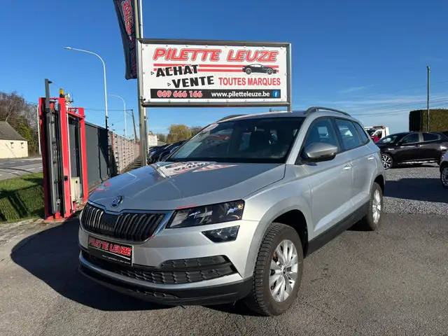 Skoda Karoq FAIBLE KM/1.0TSI/EURO6D/CARPLAY/LED/CAMERA/REGULAT