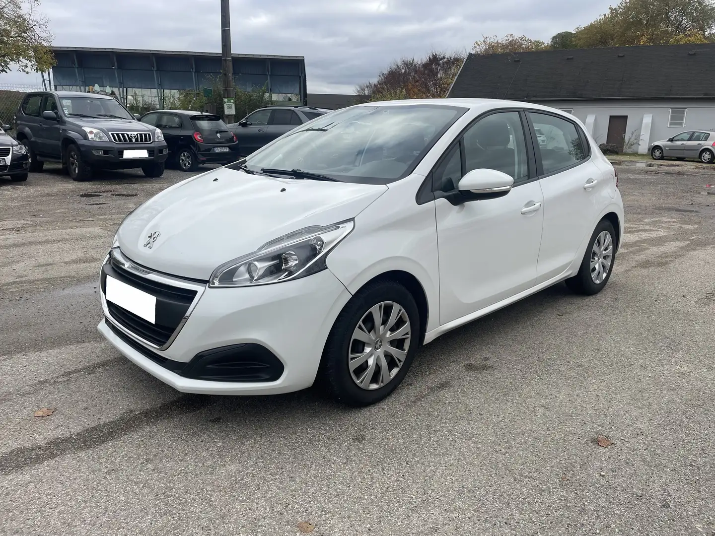 Peugeot 208 208 1.2 PureTech 82ch BVM5 Allure Blanc - 1