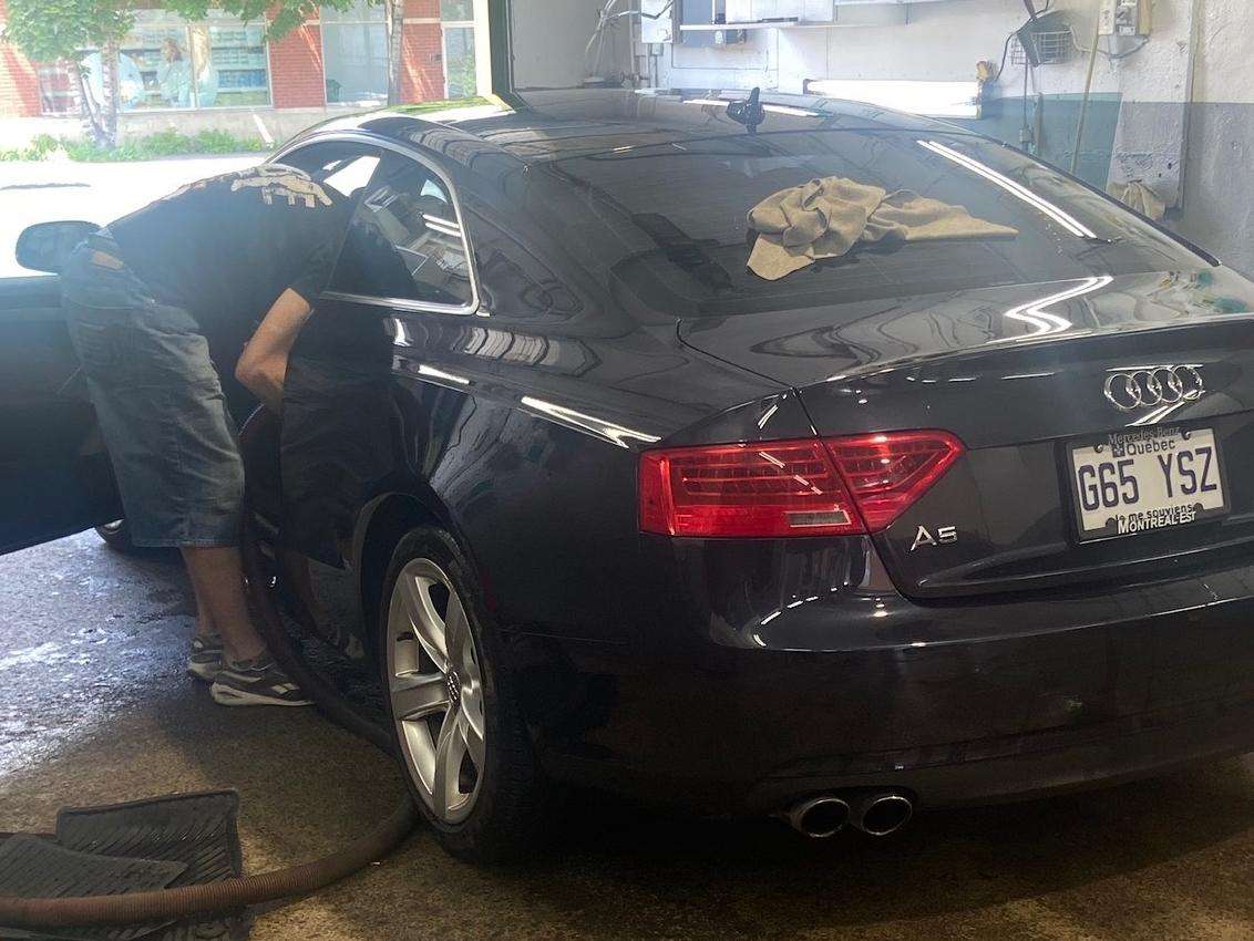 2014 Audi A5 Komfort alt 2