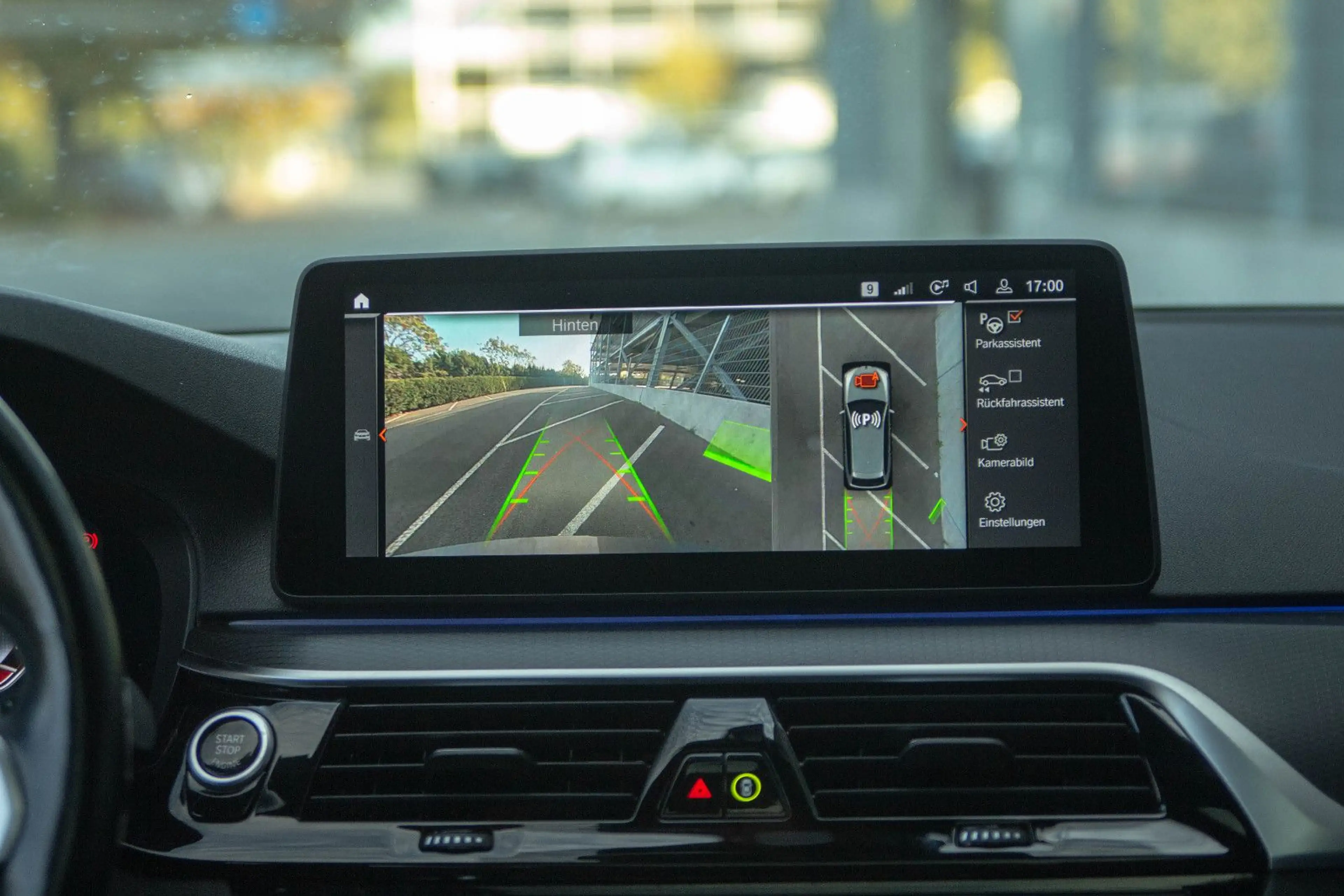 BMW 540 d T xDrive *M Sport*Standheizung*Laser*PANO* — photo 7
