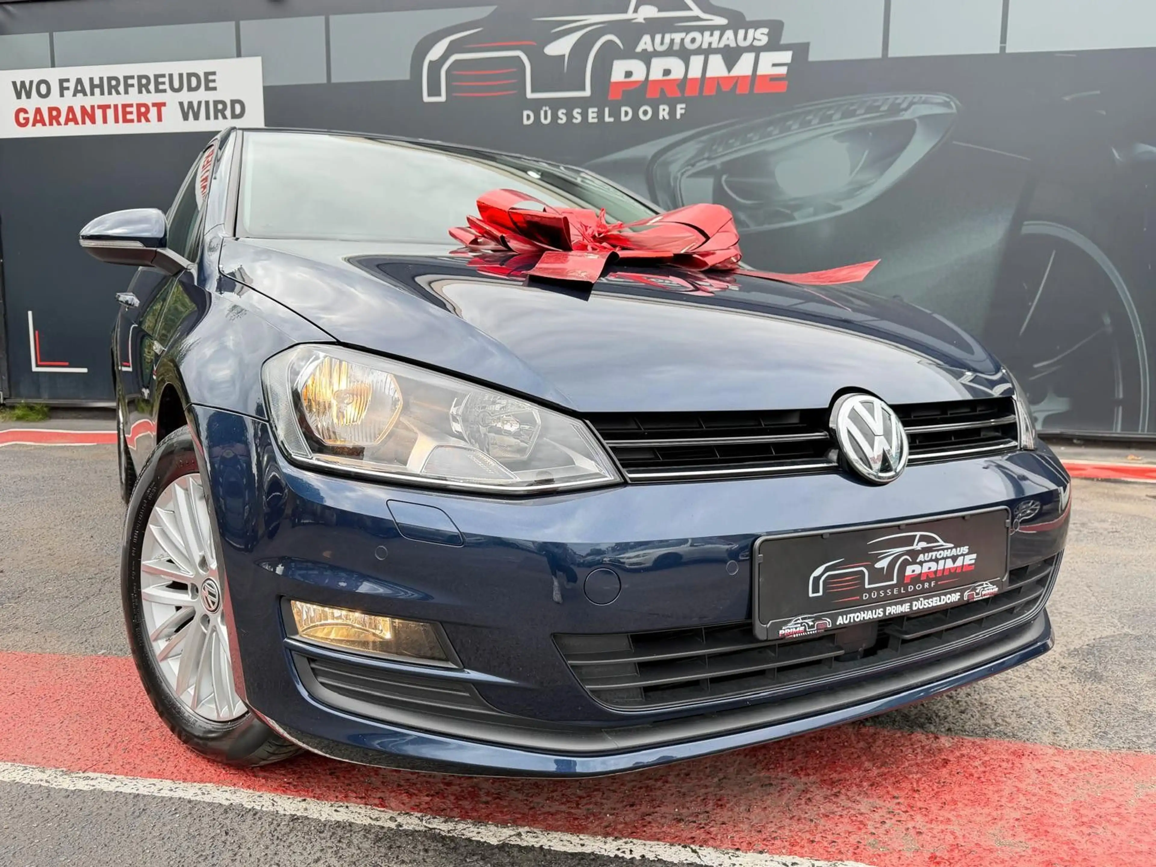 Volkswagen Golf VII Lim. Cup*Automatik*Sitzheizung*PDC — photo 12