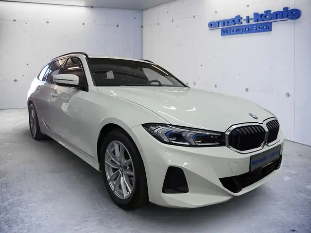 BMW 3 Series view 2