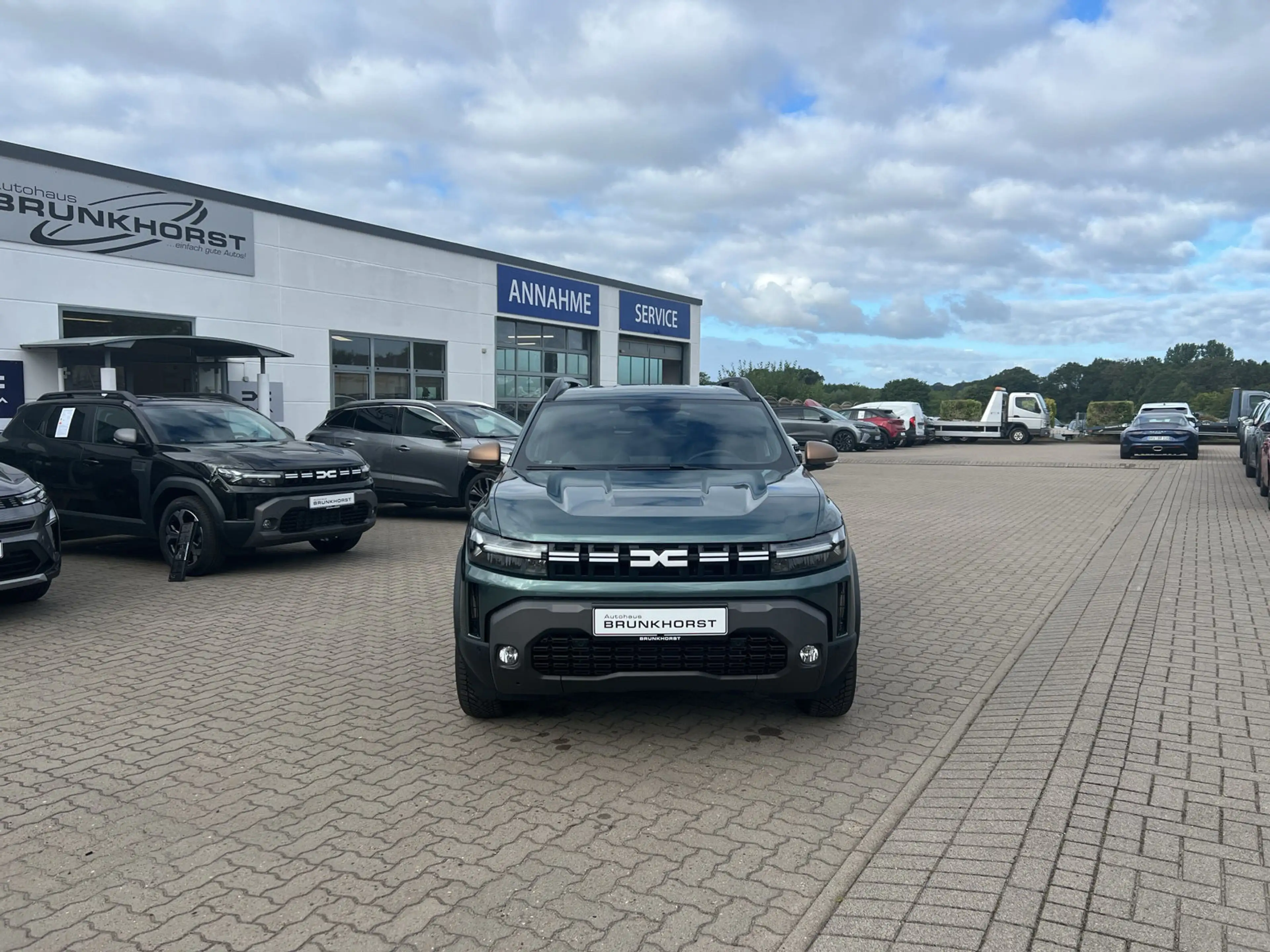Dacia Duster hybrid-G 150 EDC 4x4 Extreme SHZ+RFK+GJR — photo 3