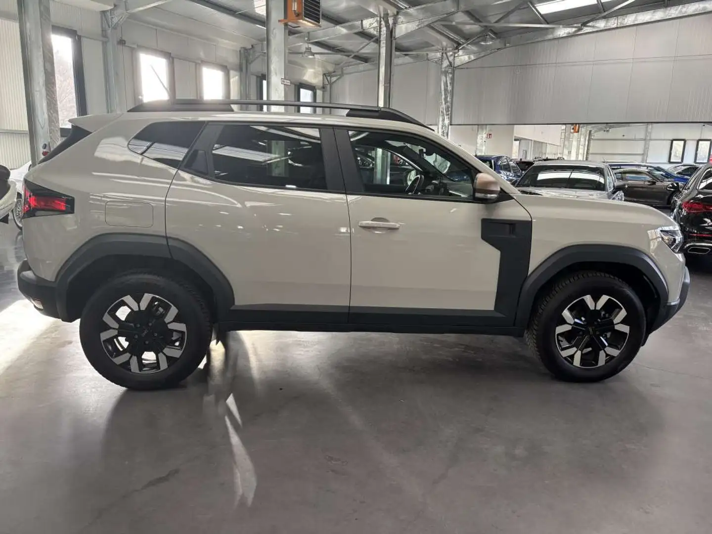 Dacia Duster 1.2 TCe MildHybride EXTREME 4x4 Beige - 2