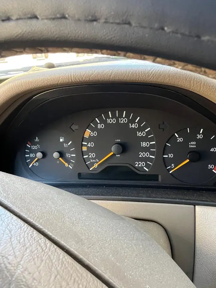 Mercedes-Benz E 290 Elegance TD Aut., foto 7