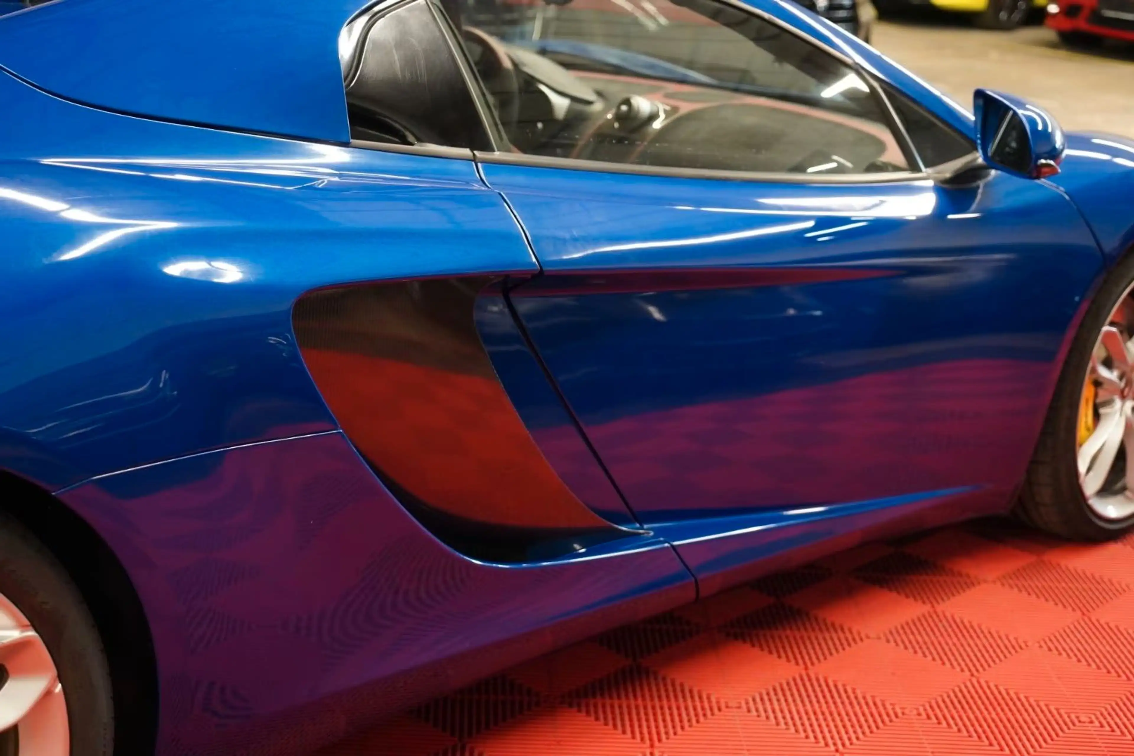 McLaren MP4-12C Spider — photo 6