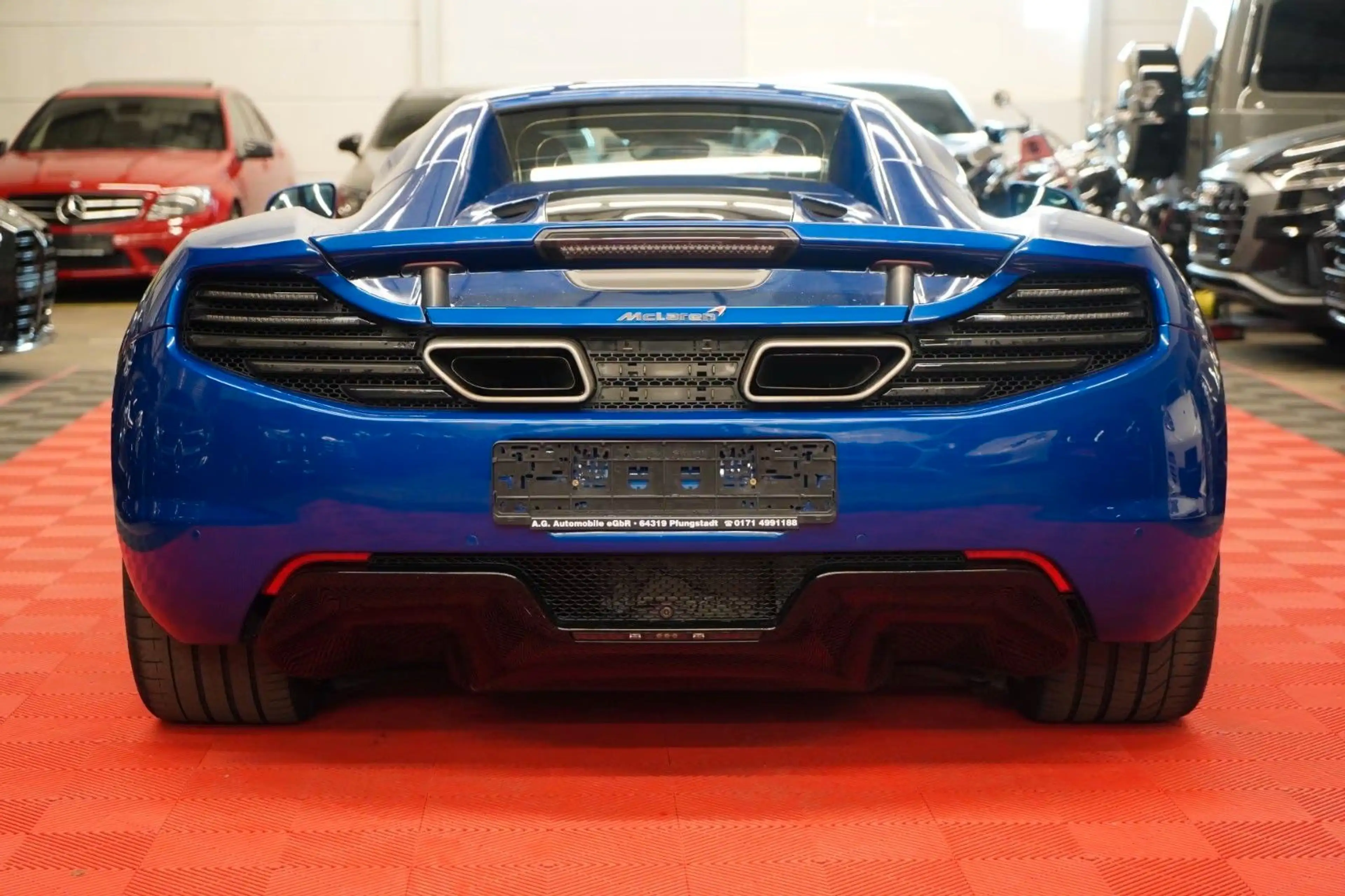 McLaren MP4-12C Spider — photo 8