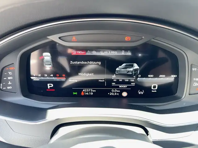 Audi S6 view 10