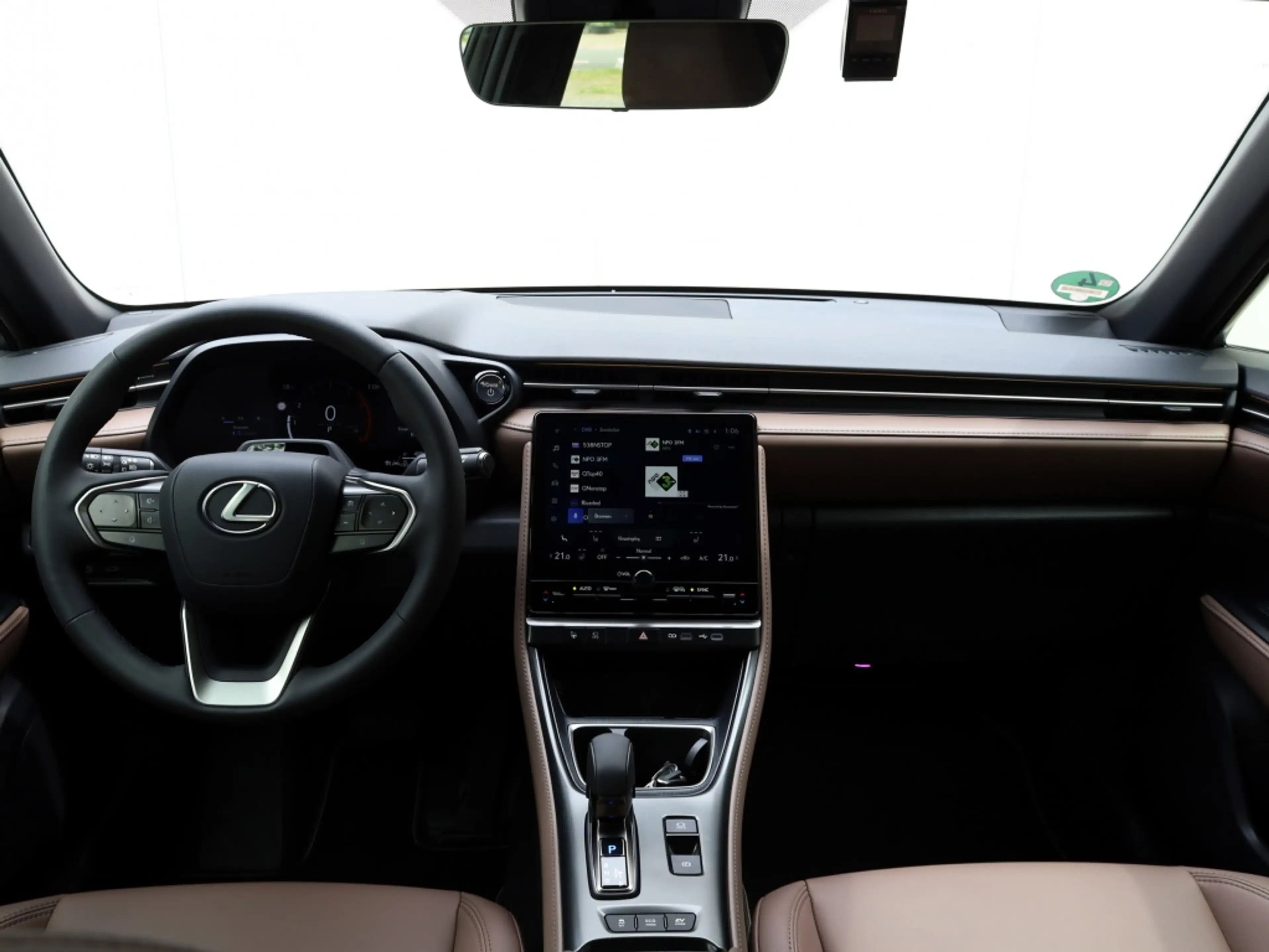 Lexus LBX Elegant 2WD | Advanced Pack | Mark Levinson | 360 — photo 15